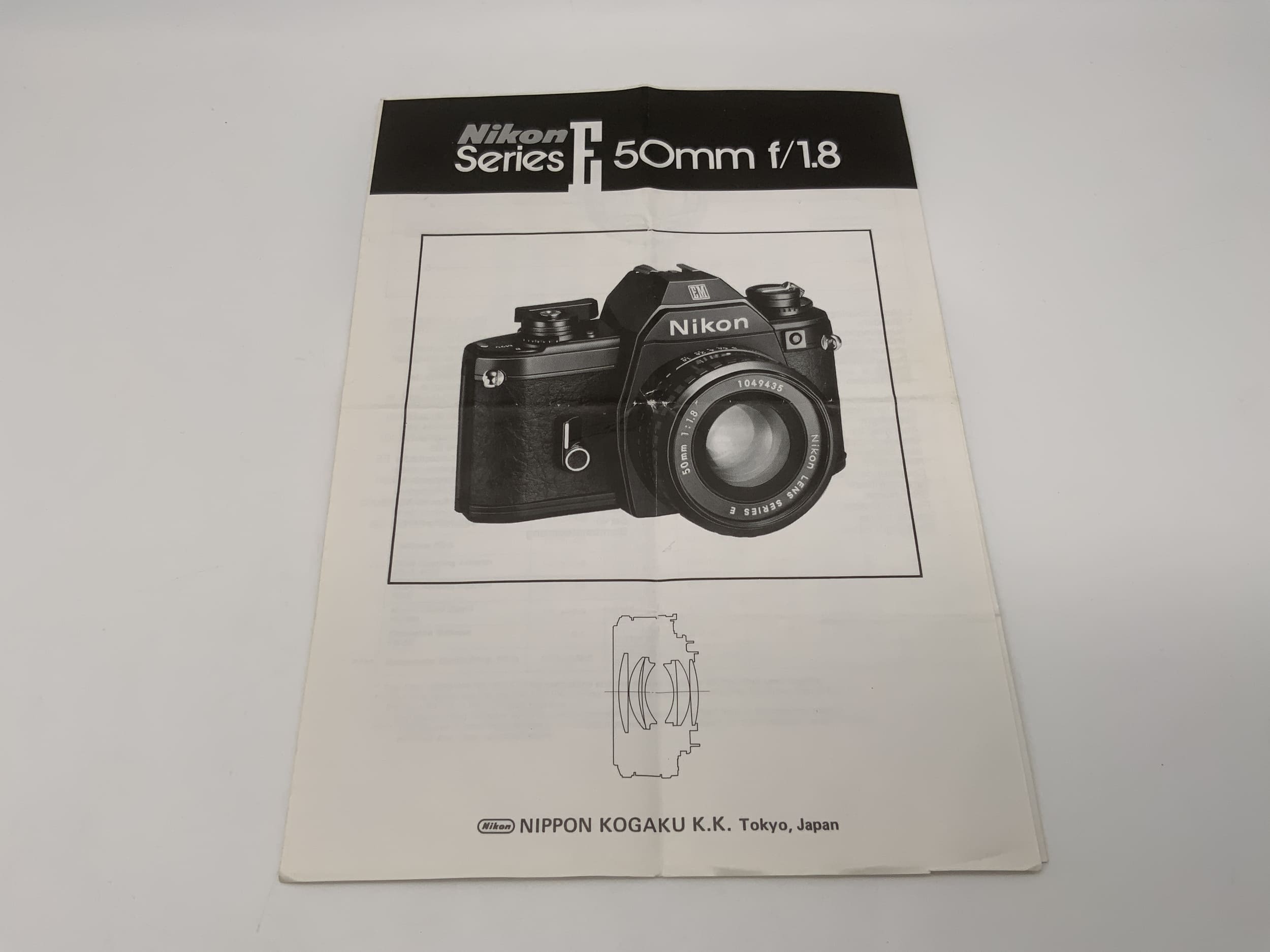Nikon Series E 50mm f/1.8 User Manual (German)