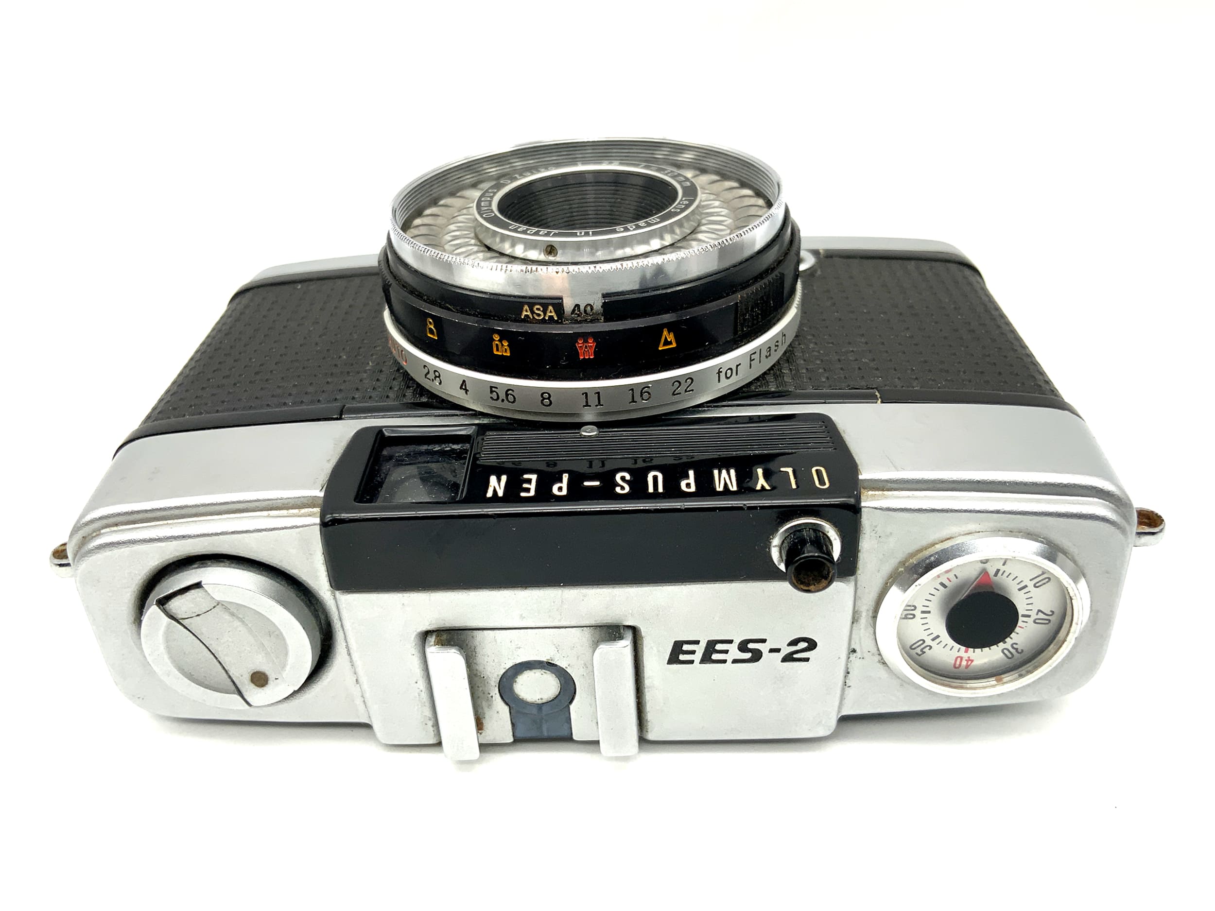 Olympus PEN EES-2 rangefinder camera with D.Zuiko 30mm 1:2.8 analog camera