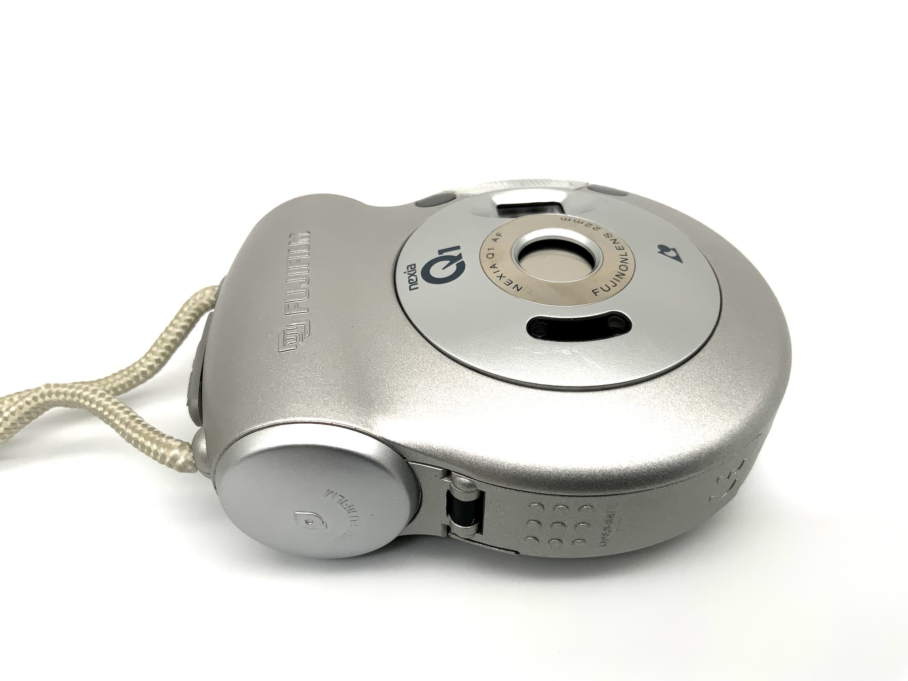 Fujifilm Nexia Q1 Point&Shoot mit Fujinonlens 22mm Kompaktkamera Analogkamera