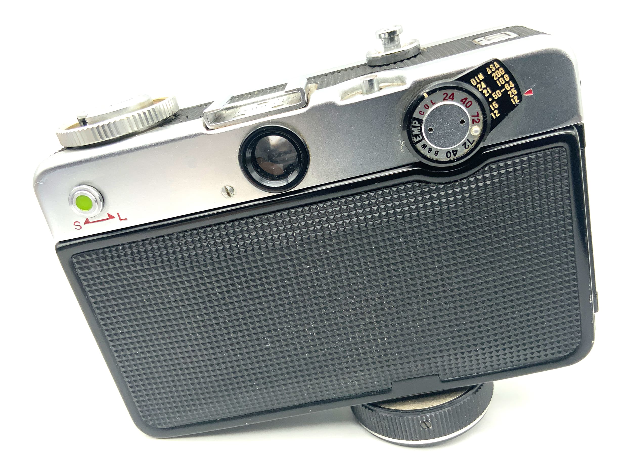 Fujica Drive rangefinder camera with Fujinon 28mm 1:2.8 Seikosha-L half-frame camera