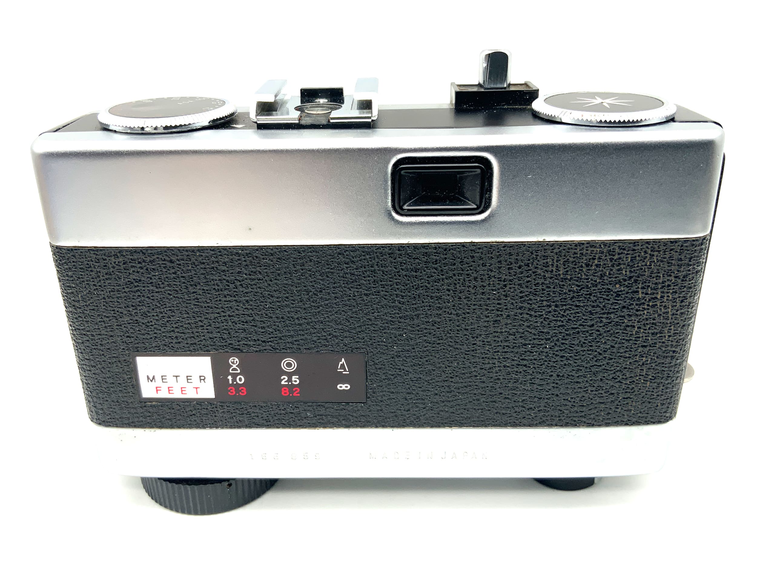 Ricoh HI-Color 35 viewfinder camera with Color Rikenon 35mm 1:2.8 analog camera