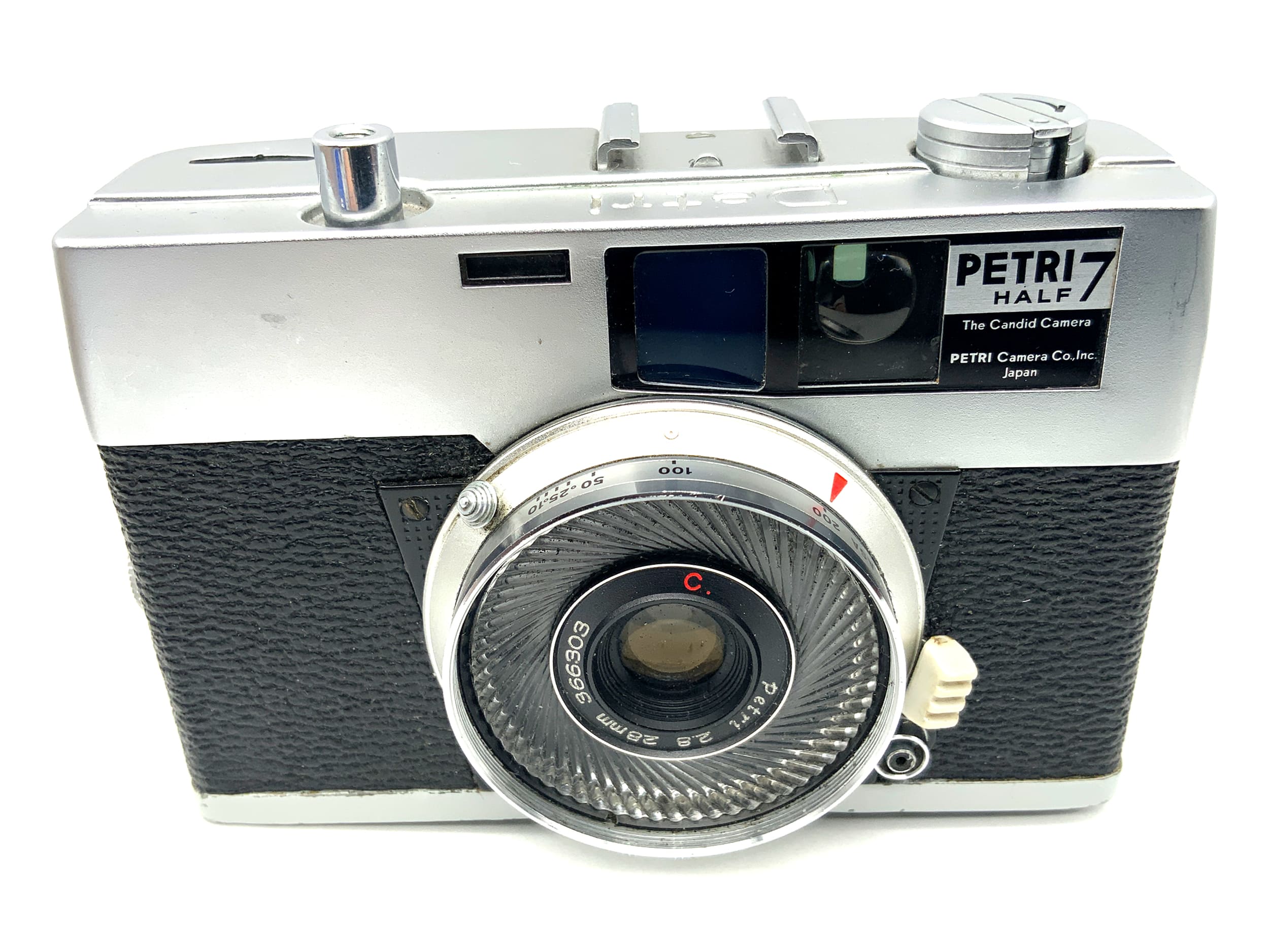 Petri Half 7 viewfinder camera with C. Petri 2.8/28mm half-frame camera, analog camera