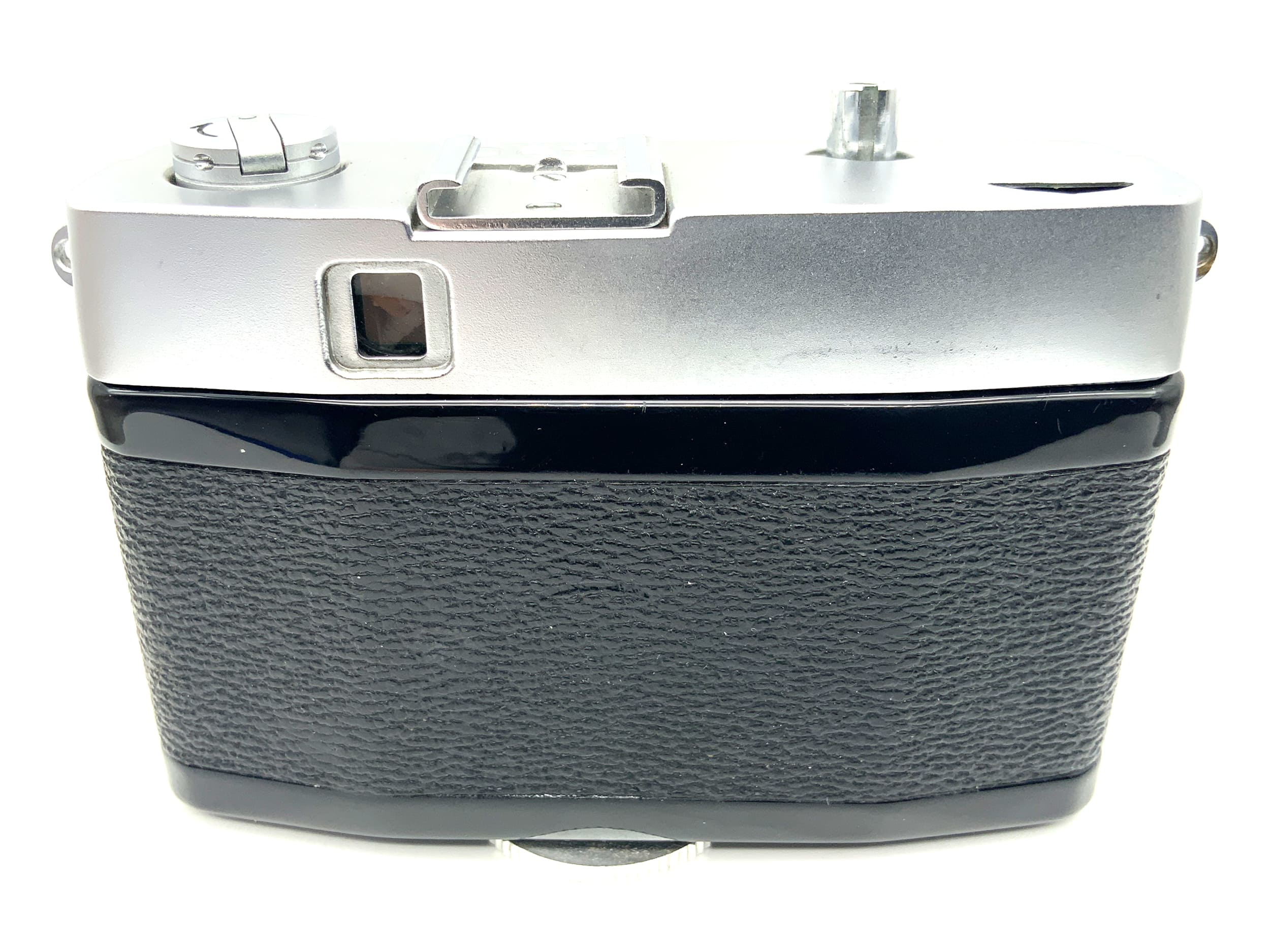 Petri Half 7 viewfinder camera with C. Petri 2.8/28mm half-frame camera, analog camera