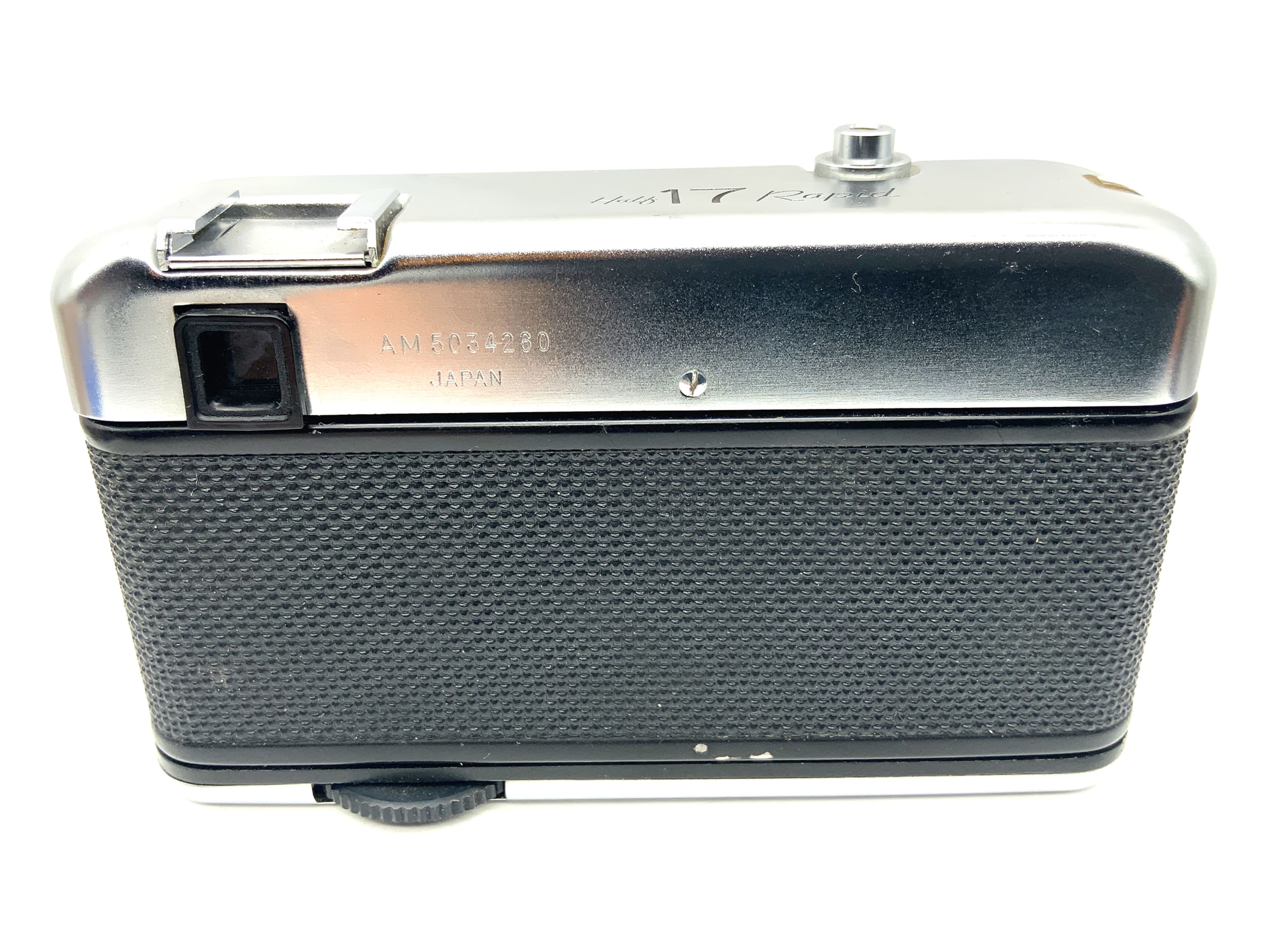 Yashica Half 17 Rapid viewfinder camera with Yashinon 32mm 1:1.7 half-frame camera