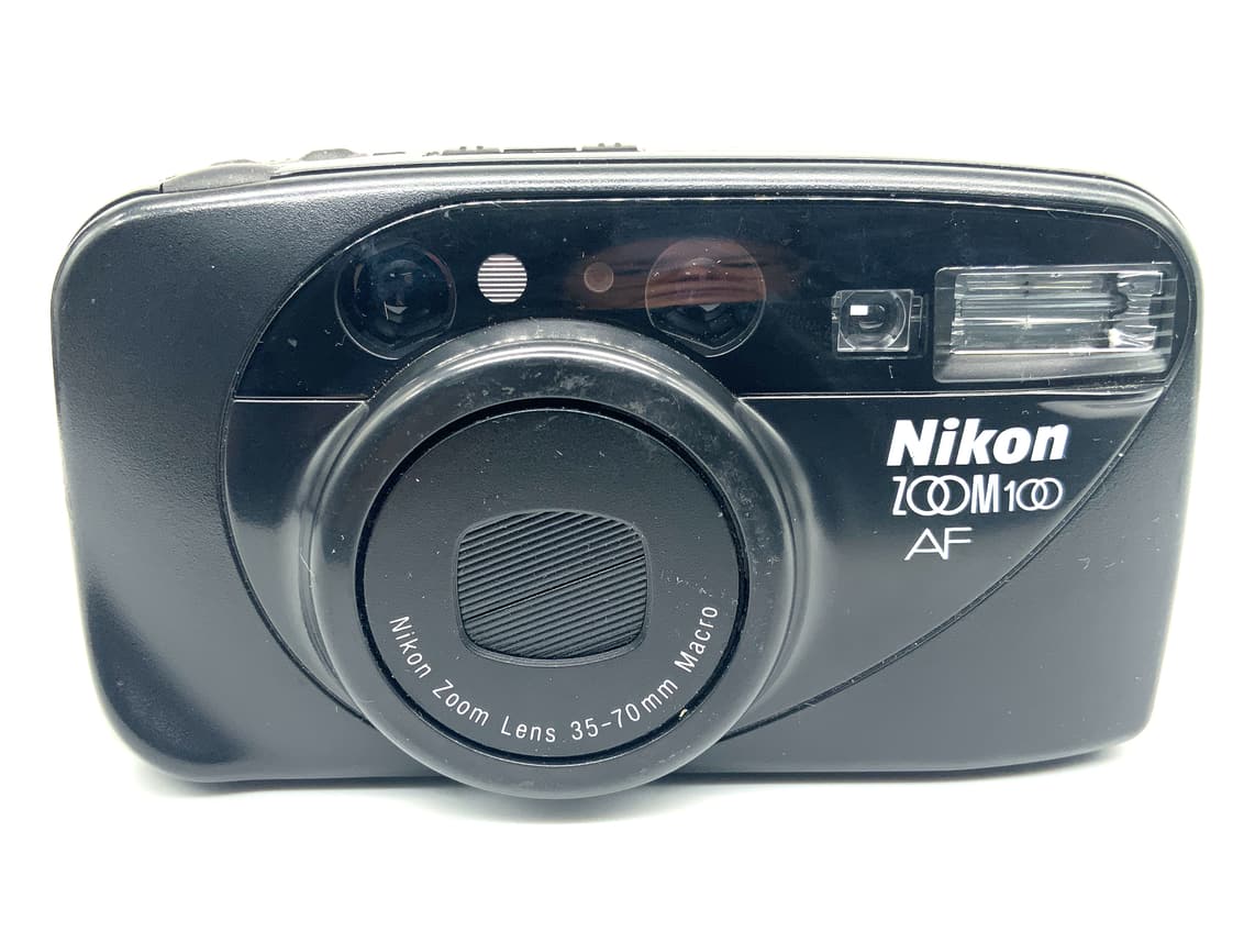 Nikon Zoom 100 AF Point&Shoot mit 35-70mm Macro mit Quartz Date Analogkamera