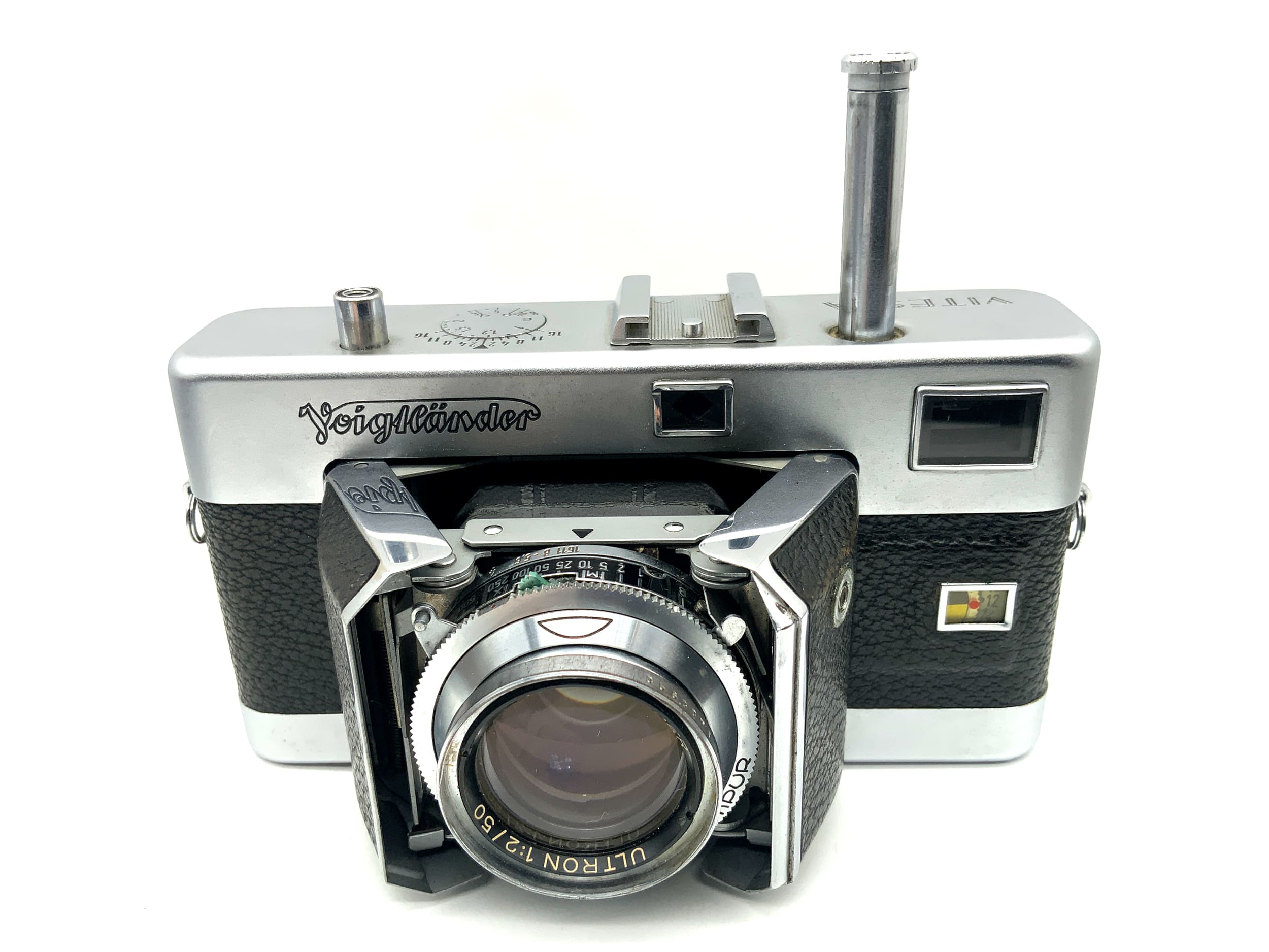 Voigtländer Vitessa rangefinder camera with Ultron 1:2/50mm Synchro-Compur lens in original packaging