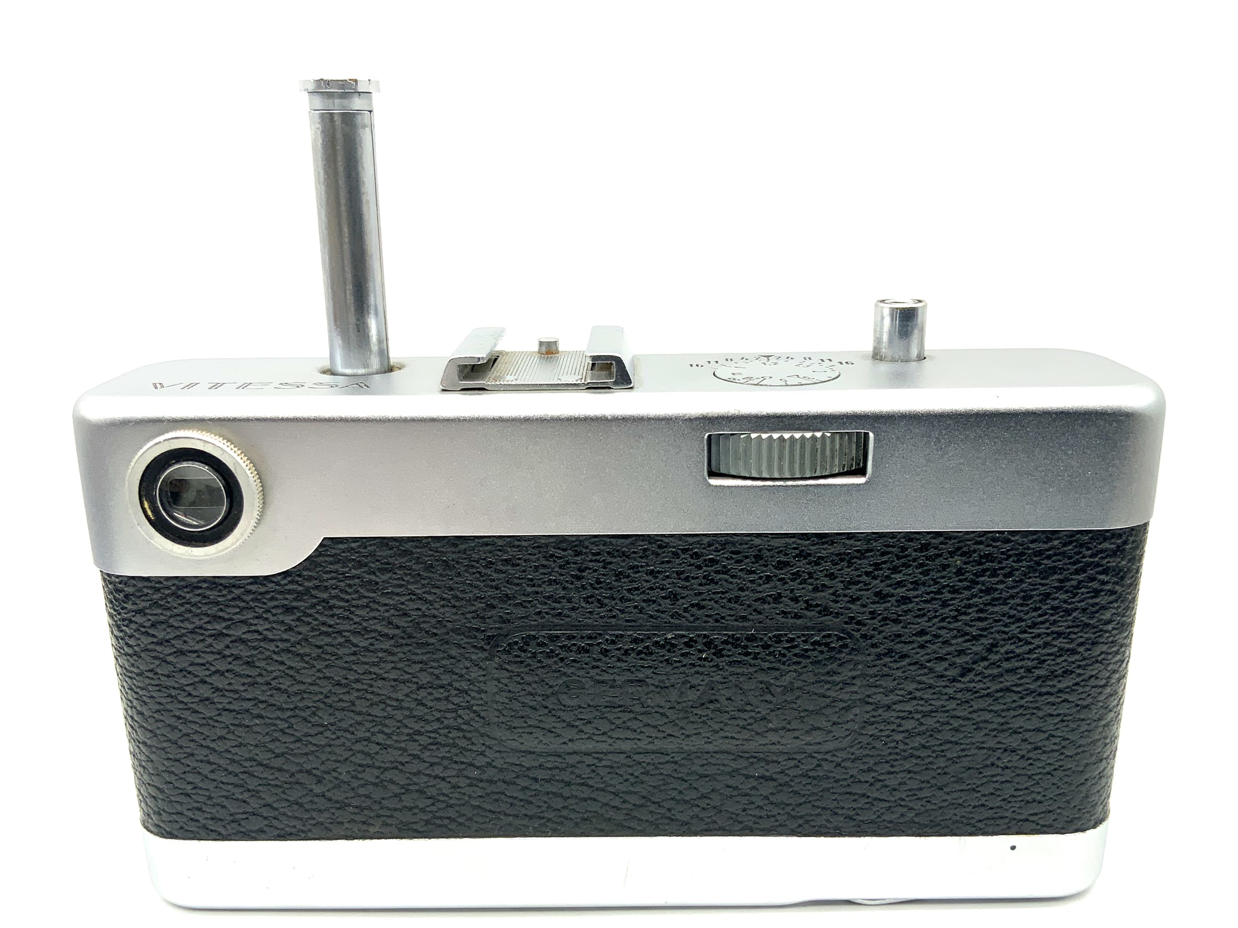 Voigtländer Vitessa rangefinder camera with Ultron 1:2/50mm Synchro-Compur lens in original packaging