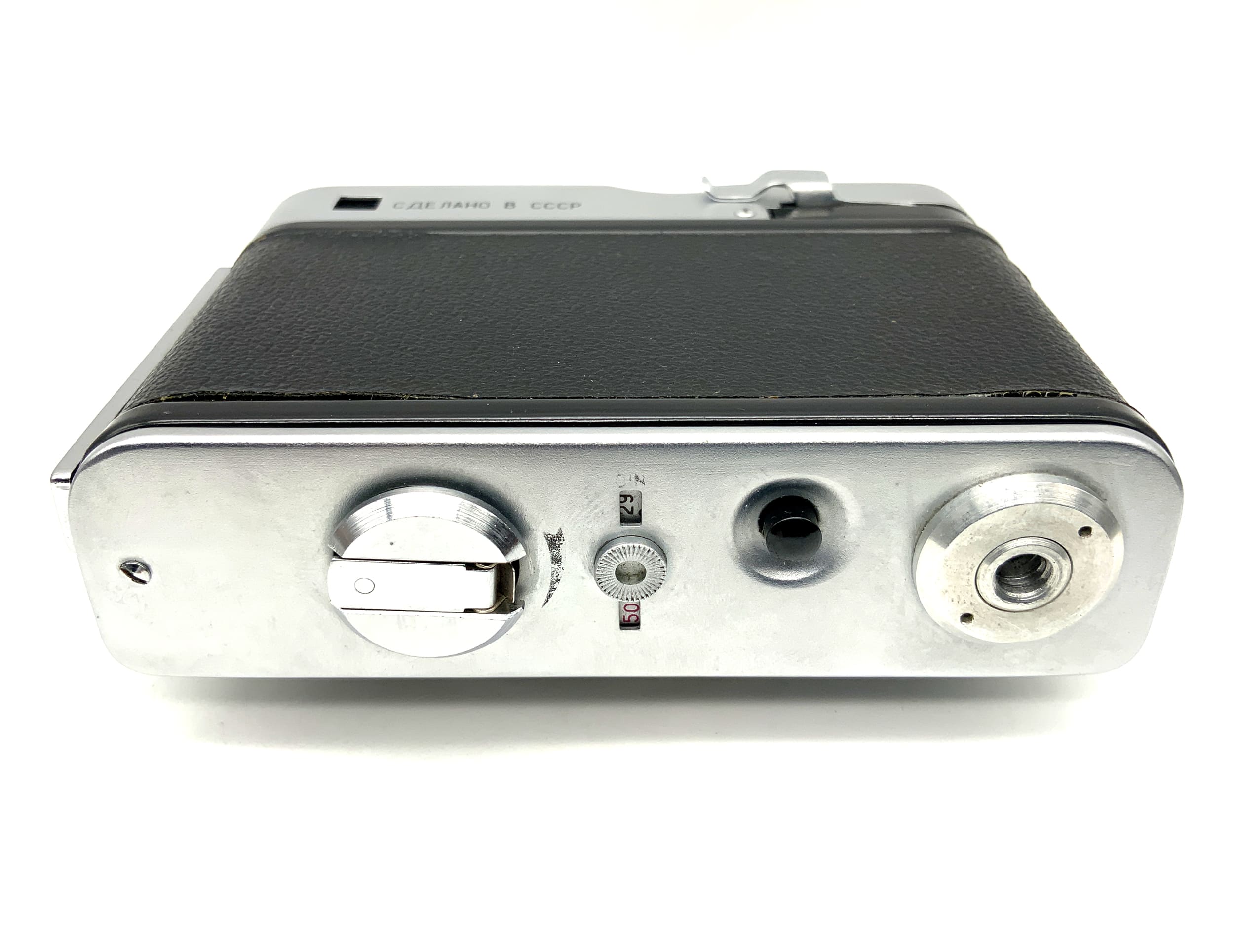 Chaika I rangefinder camera with Industar-69 2.8/28mm half-frame camera analog camera