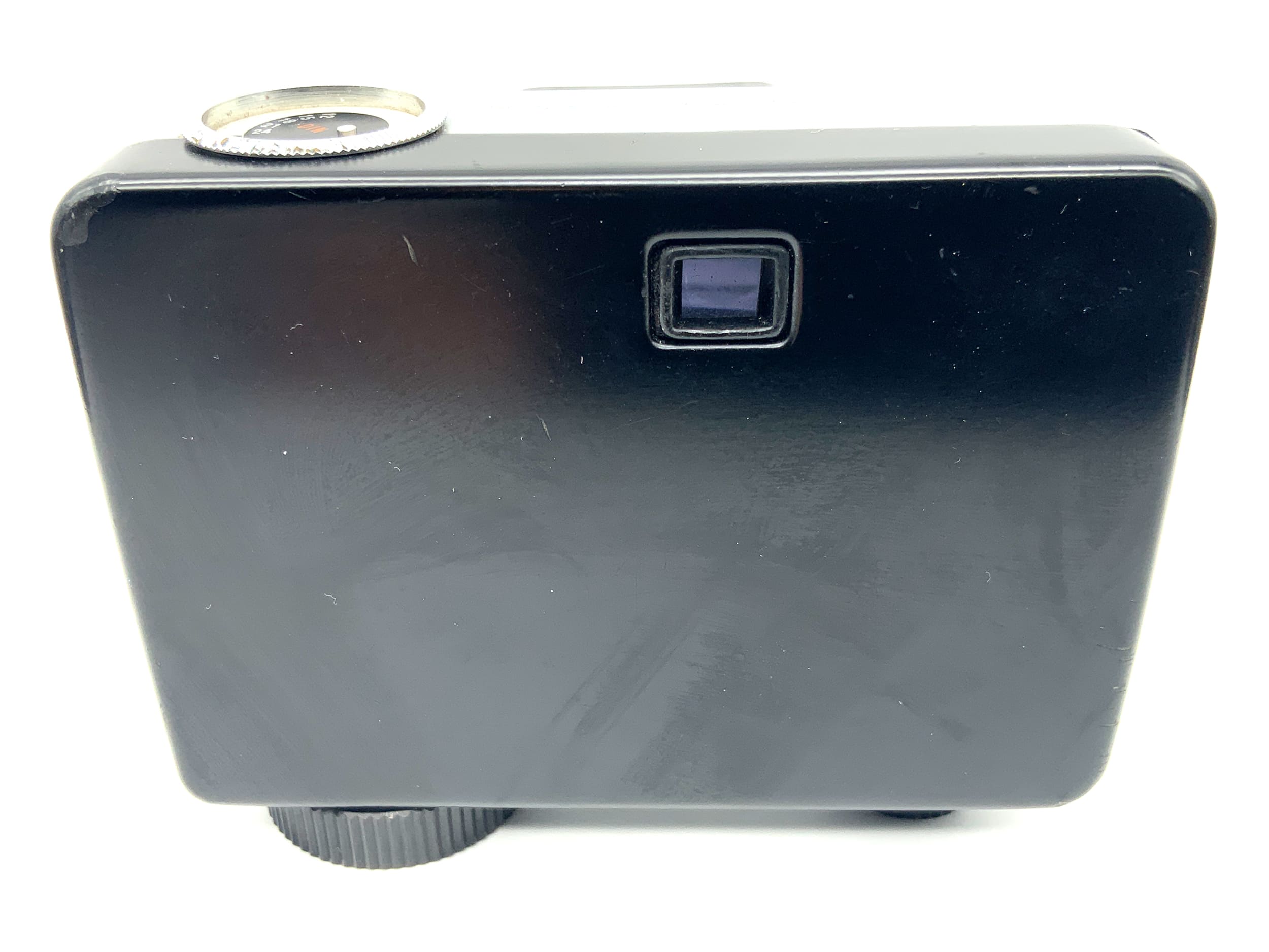 Ricoh Auto Half viewfinder camera with Ricoh 25mm F:2.8 half-frame analog camera