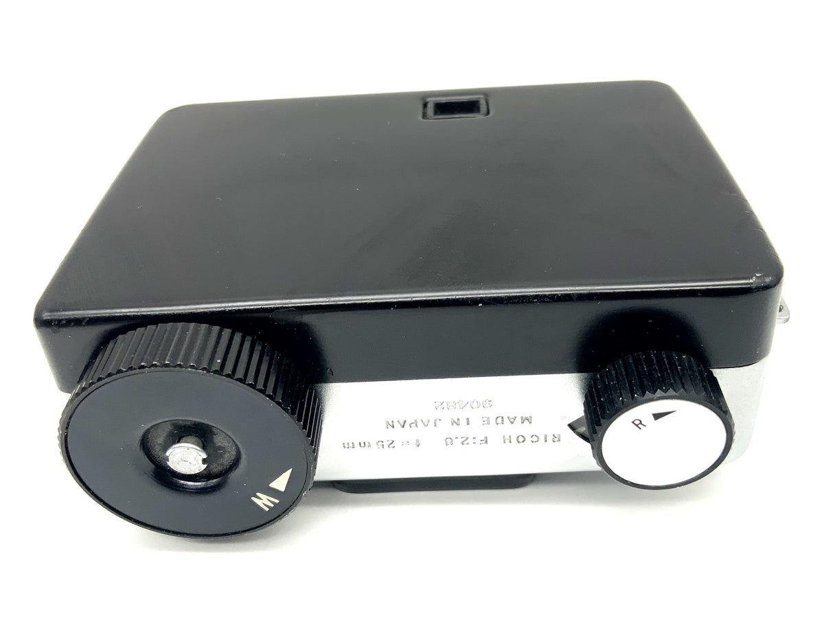 Ricoh Auto Half viewfinder camera with Ricoh 25mm F:2.8 half-frame analog camera