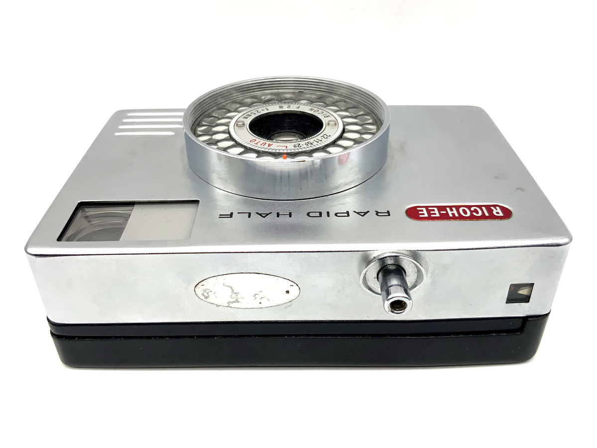 Ricoh EE Rapid Half viewfinder camera with 25mm 1:2.8 half-frame camera, analog camera
