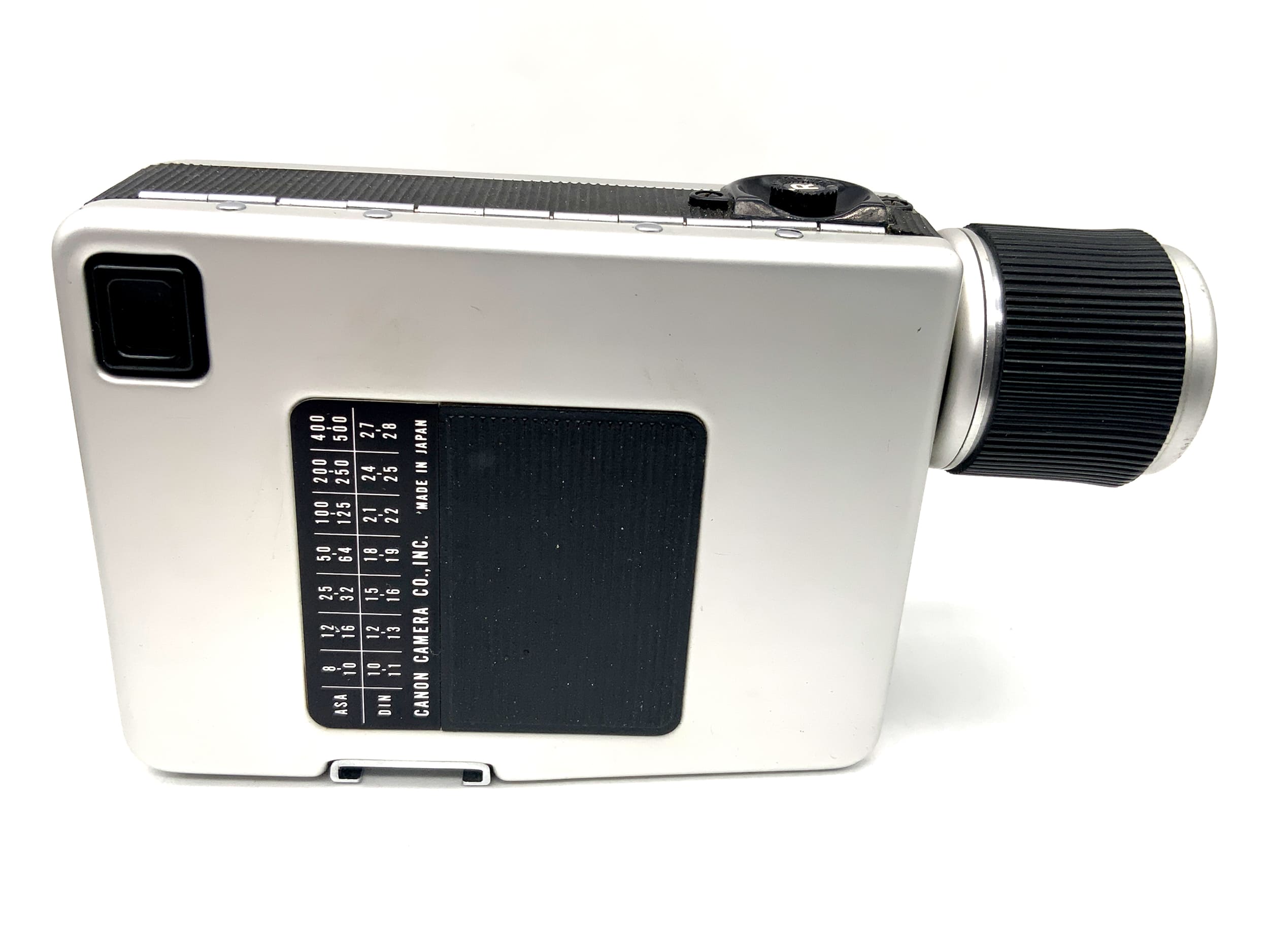 Canon Dial 35 viewfinder camera with SE28mm 1:2.8 half-frame camera, analog camera