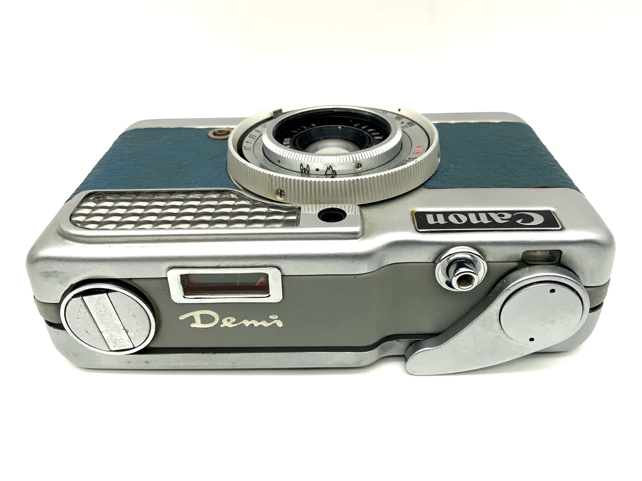 Canon Demi viewfinder camera with SH 28mm 1:2.8 half-frame camera, analog camera