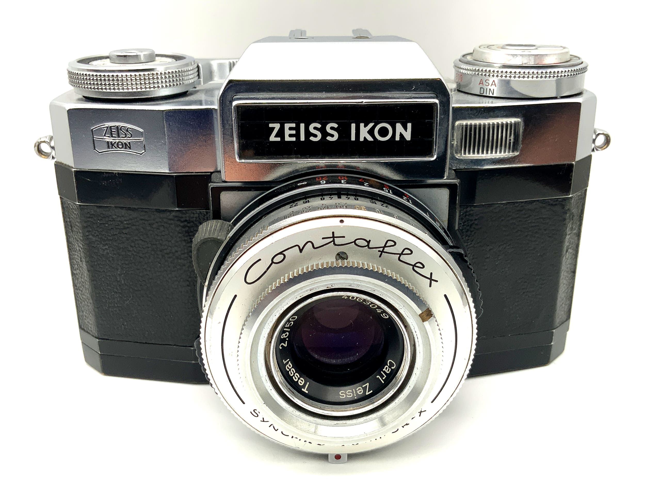 Zeiss Ikon Contaflex 35mm SLR analogue with Tessar 2.8/50 Synchro Compur-X body