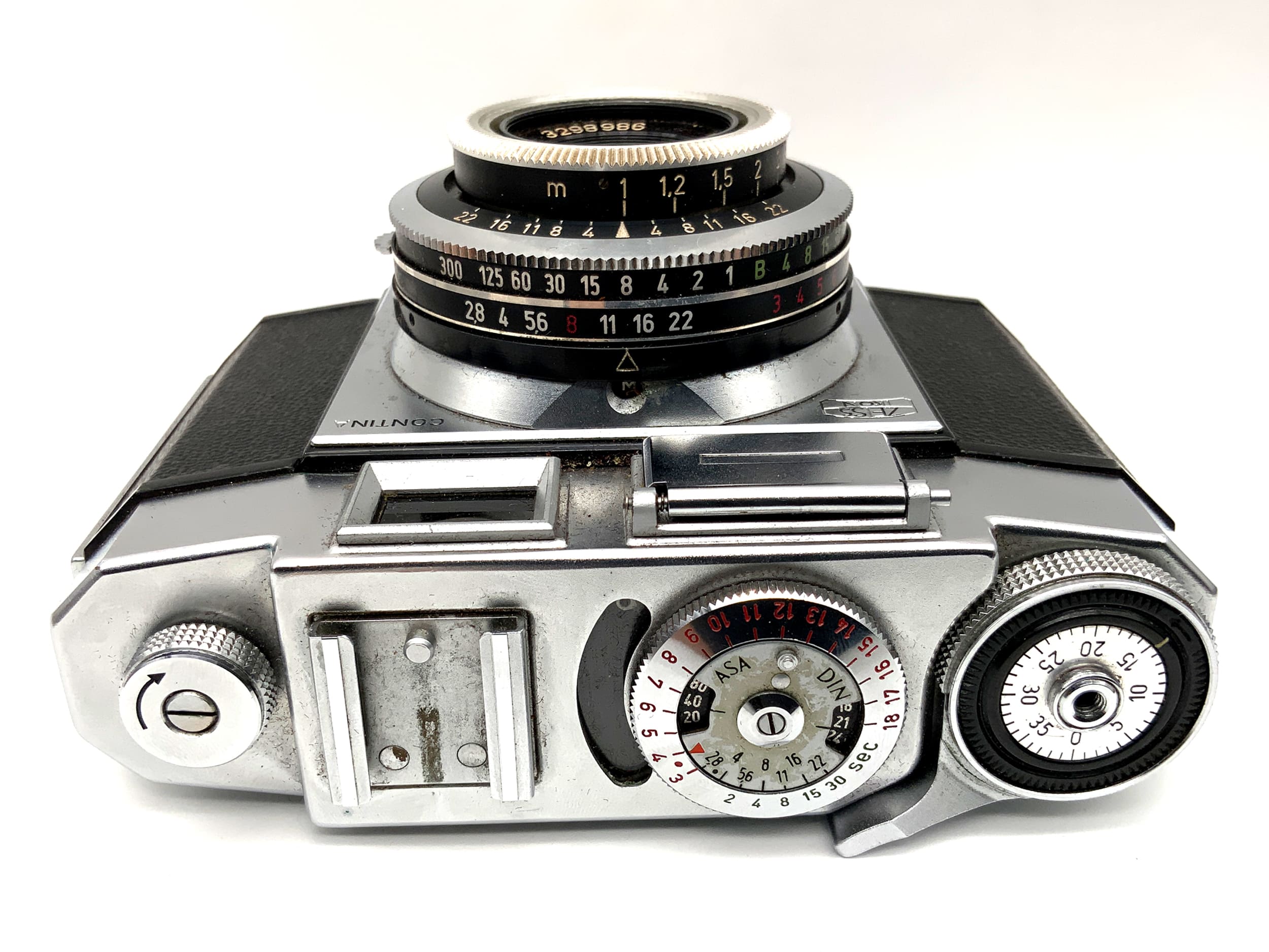 Zeiss Ikon Contina rangefinder camera with Pantar 1:2.8 45mm Prontor SVS analog camera