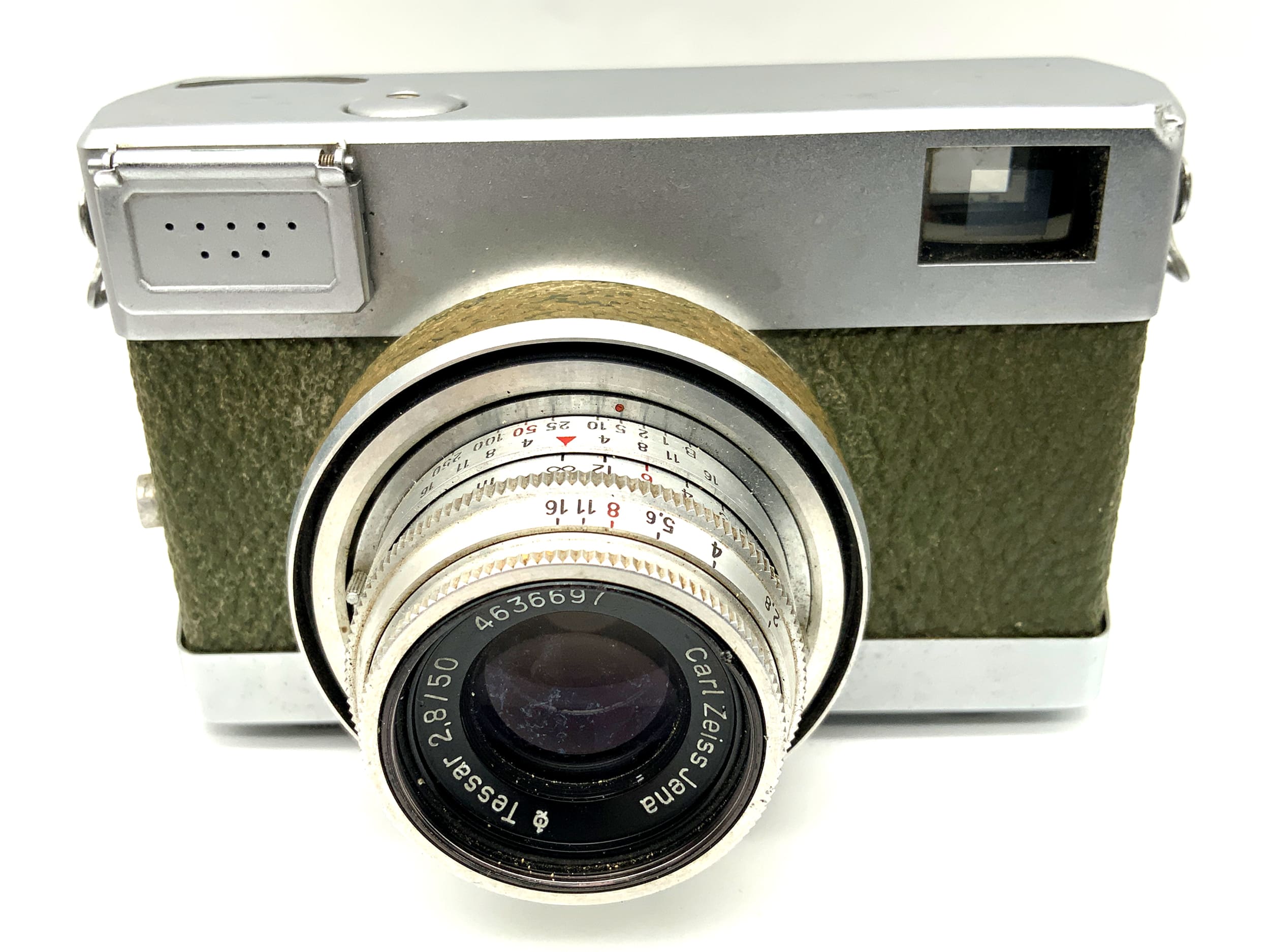 Carl Zeiss Werra rangefinder camera with Tessar 50mm f/2.8 compact camera analog camera