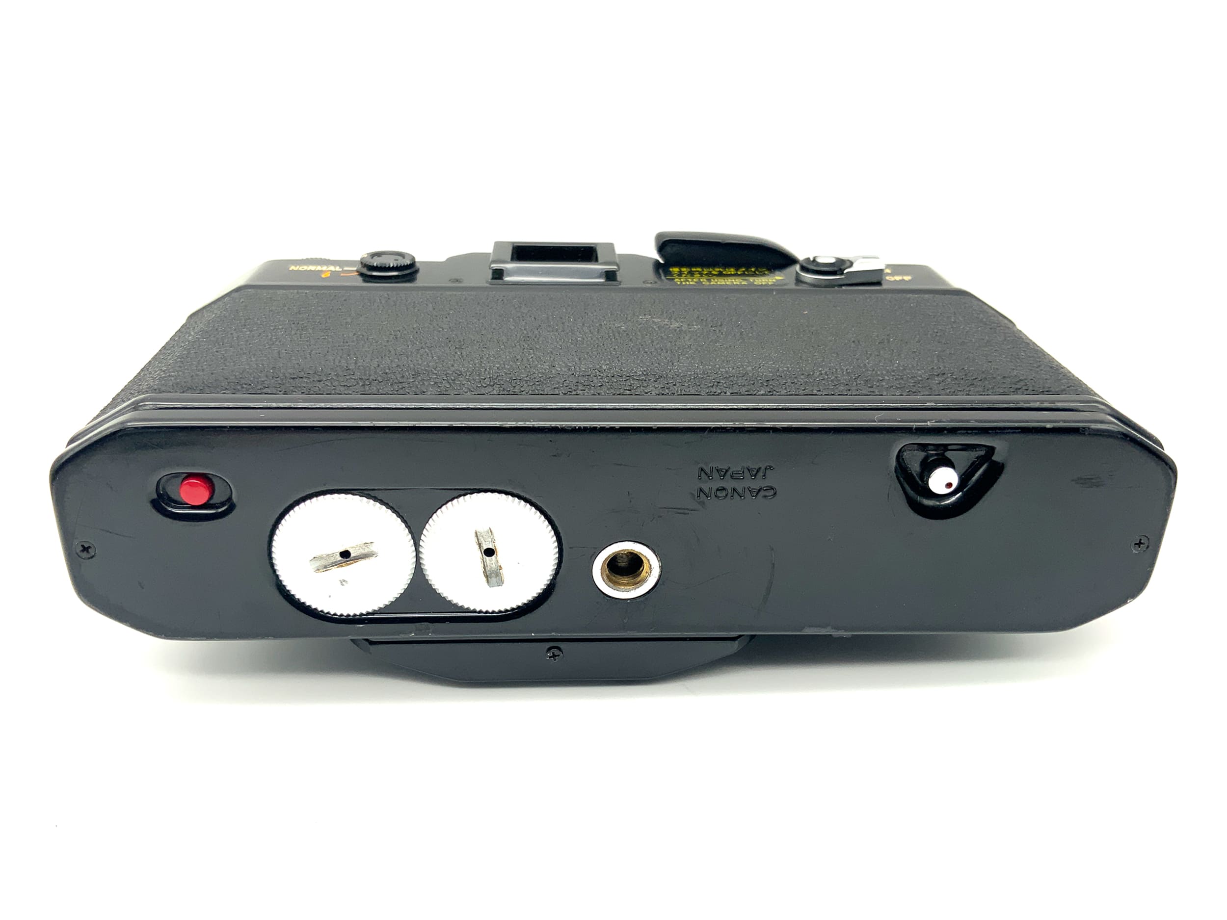 Canon EF 35mm SLR analog semi-professional camera body (Canon FD)