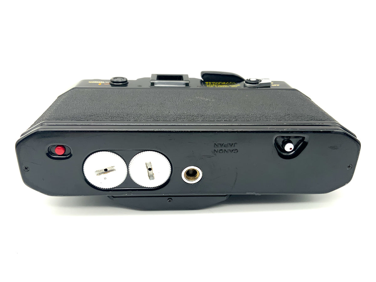 Canon EF 35mm SLR analog semi-professional camera body (Canon FD)