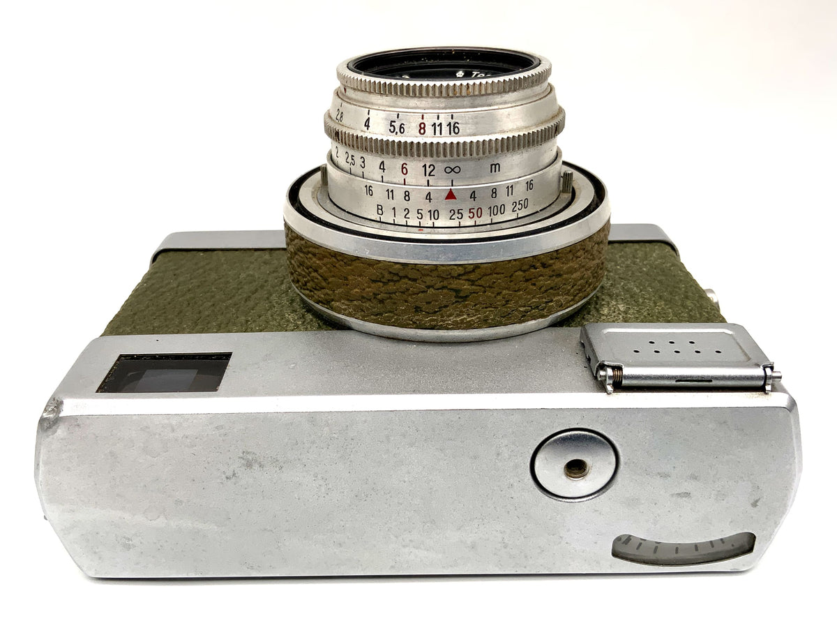 Carl Zeiss Werra rangefinder camera with Tessar 50mm f/2.8 compact camera analog camera