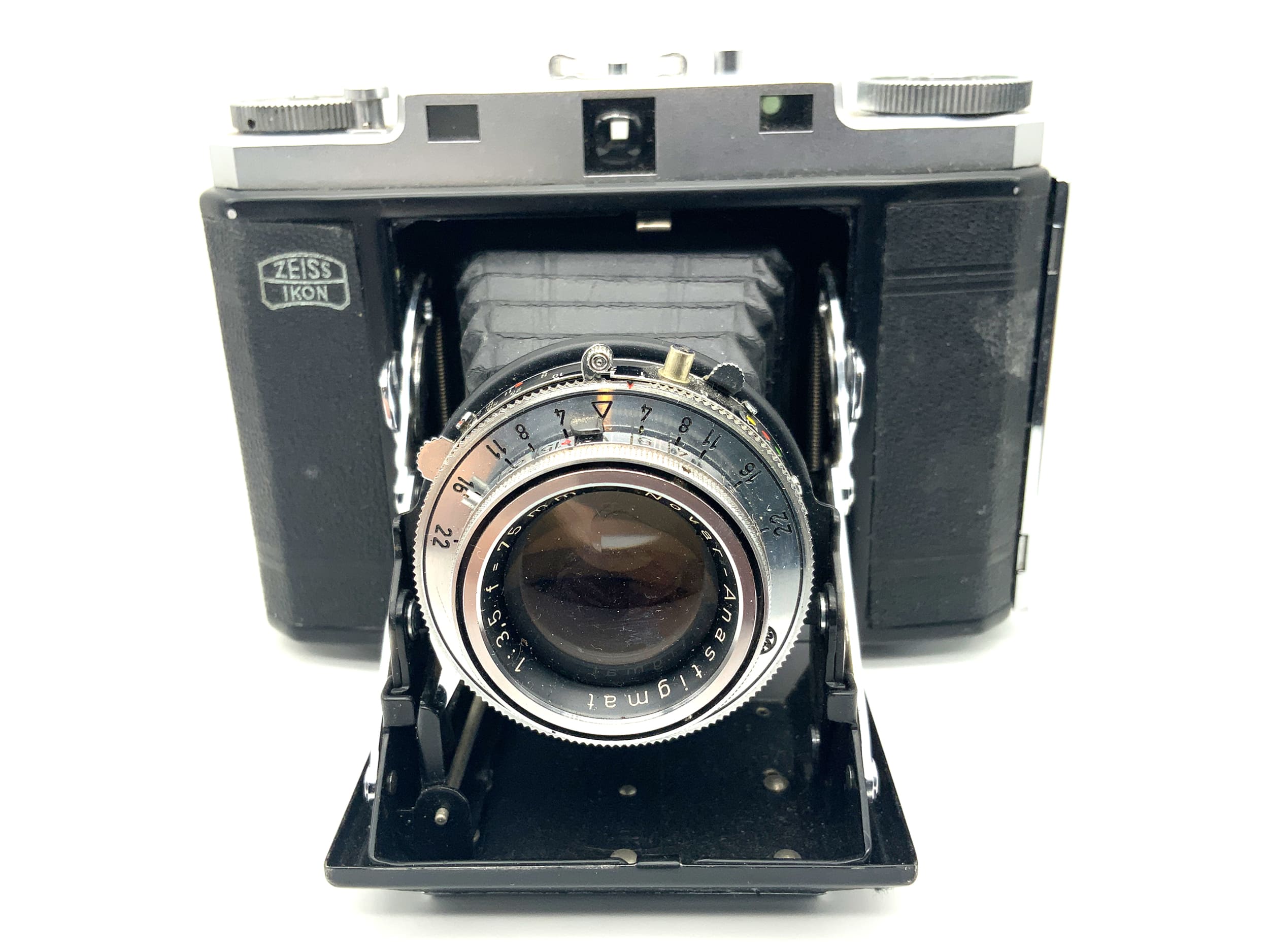 Zeiss Ikon Ikonta M 524/16 with Novar Anastigmat 75mm 1:3.5 Pronto-SVS