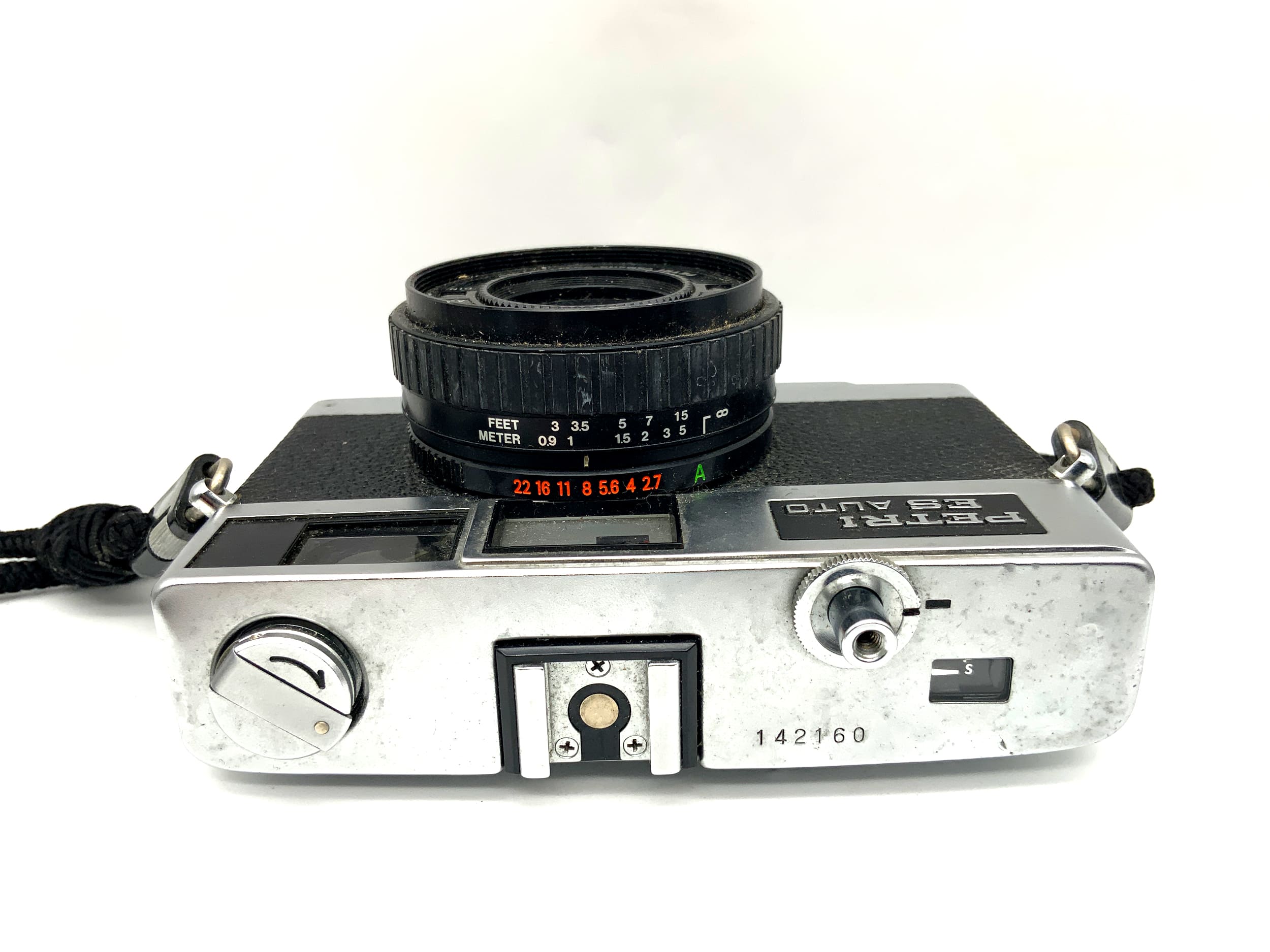 Petri ES Auto viewfinder camera with 1:2.7 38mm compact camera analog camera