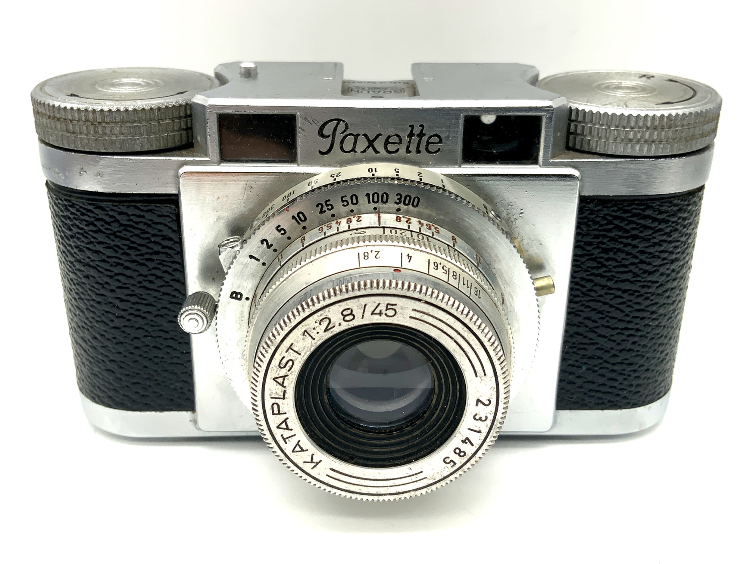 Braun Paxette viewfinder camera with Kataplast 1:2.8/45 Prontor-S analog camera