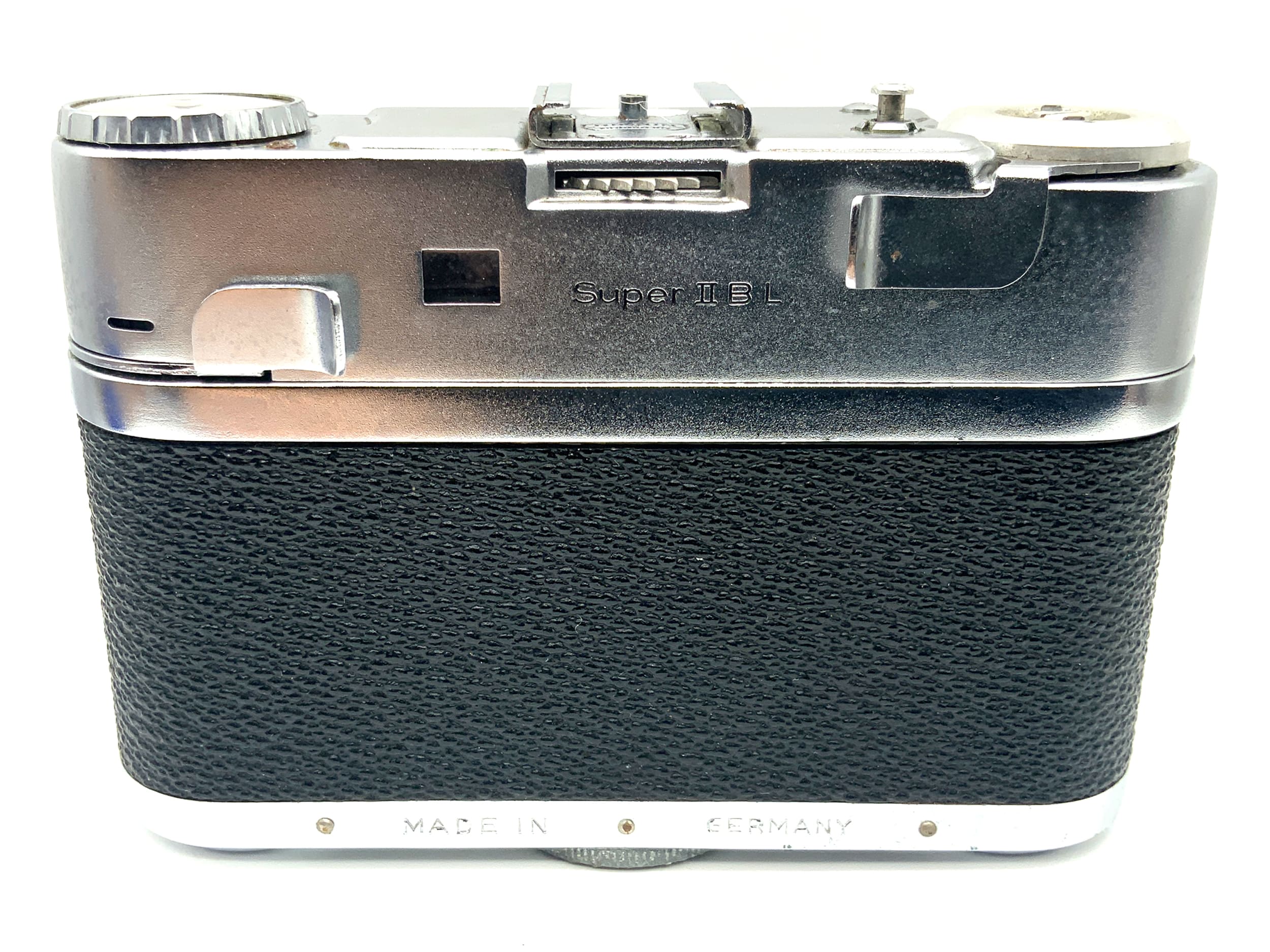 Braun Paxette Super II BL rangefinder camera with Prontor-SVS analog camera