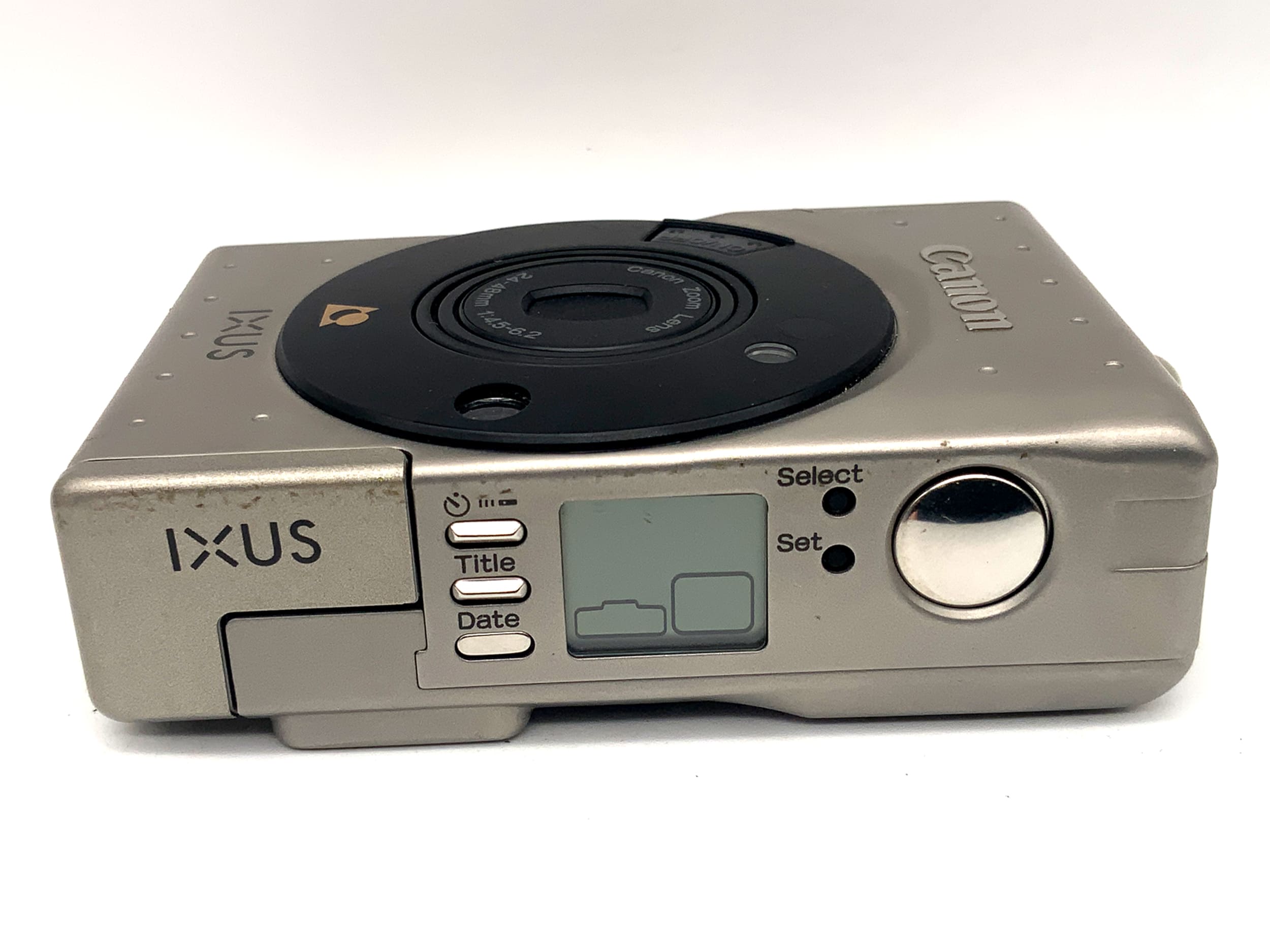 Canon Ixus Point&amp;Shoot with 24-48mm 1:4.5-6.2 compact camera (analog camera)