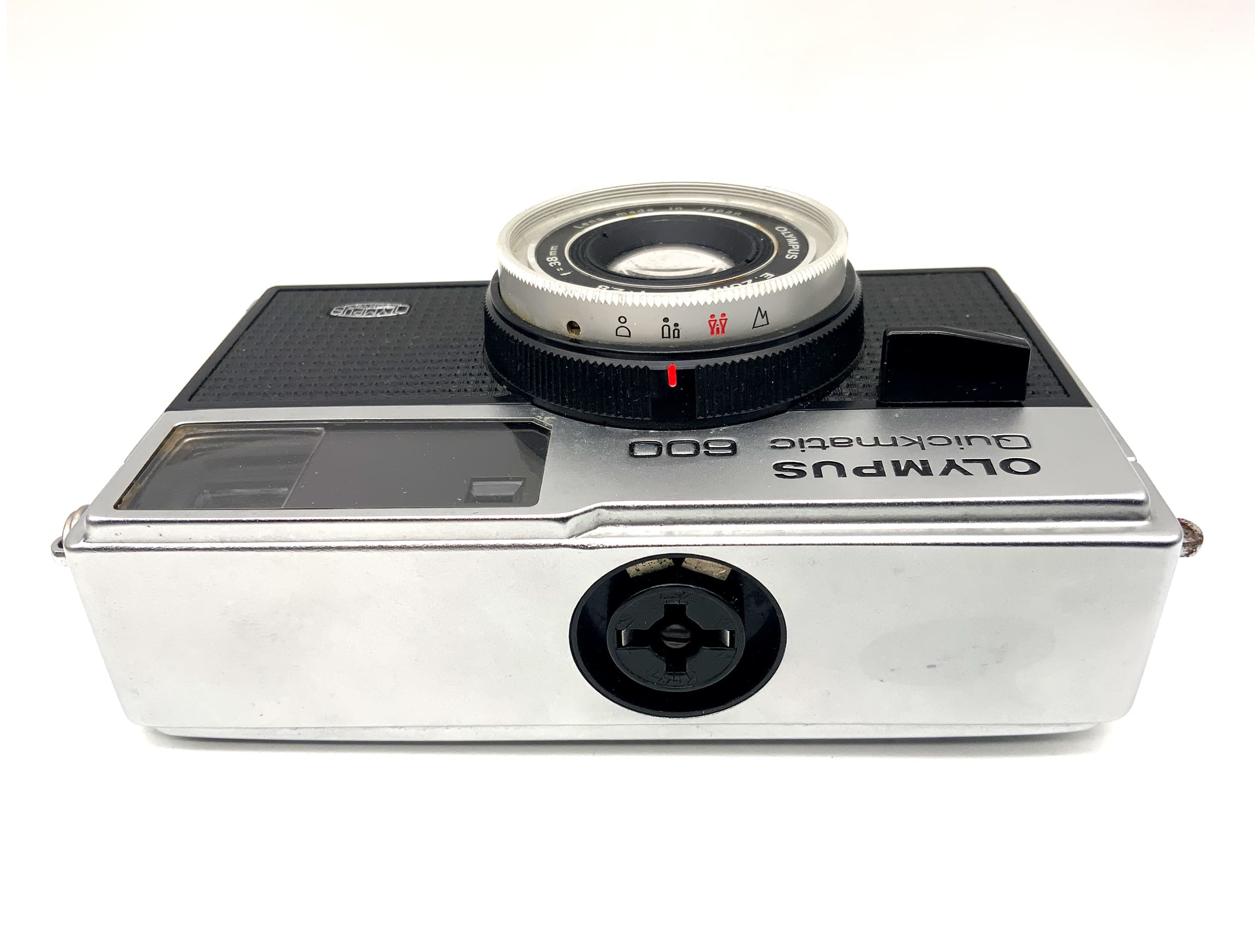 Olympus Quickmatic 600 rangefinder camera with E.Zuiko 38mm 1:2.8 lens