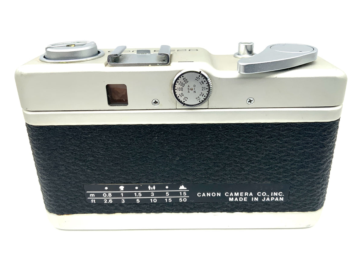 Canon Demi EE 28 rangefinder camera with SH 28mm 1:2.8 half-frame camera analog camera