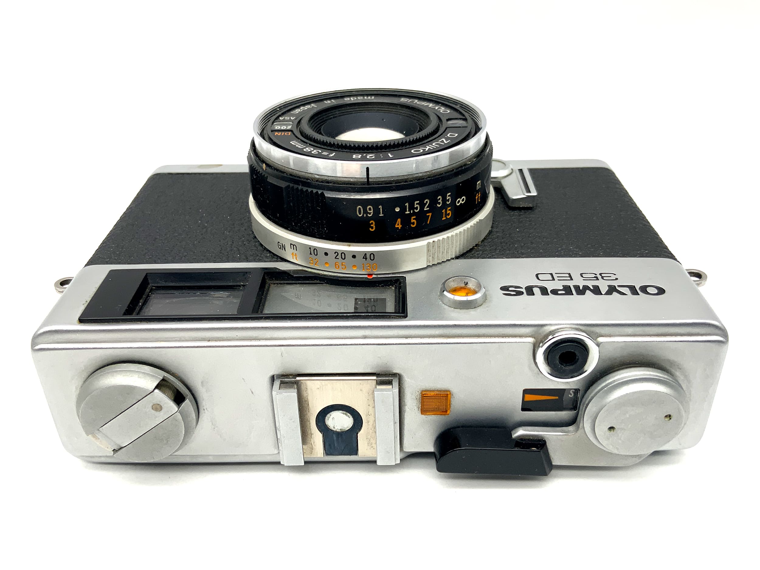 Olympus 35 ED rangefinder camera with D.Zuiko 38mm 1:2.8 analog camera