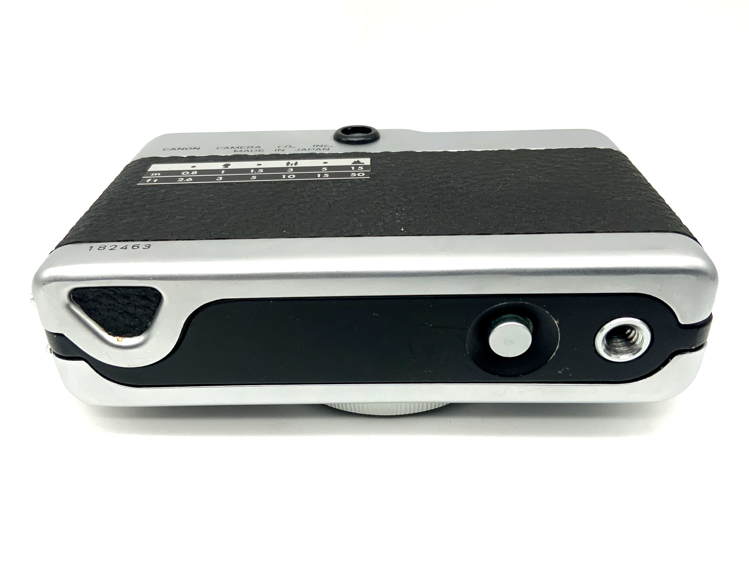 Canon Demi viewfinder camera with SH 28mm 1:2.8 Seikosha-L lens, half-frame camera