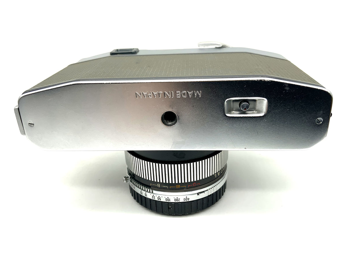 Olympus Auto Eye II rangefinder camera with D.Zuiko 43mm 1:2.5 analog camera