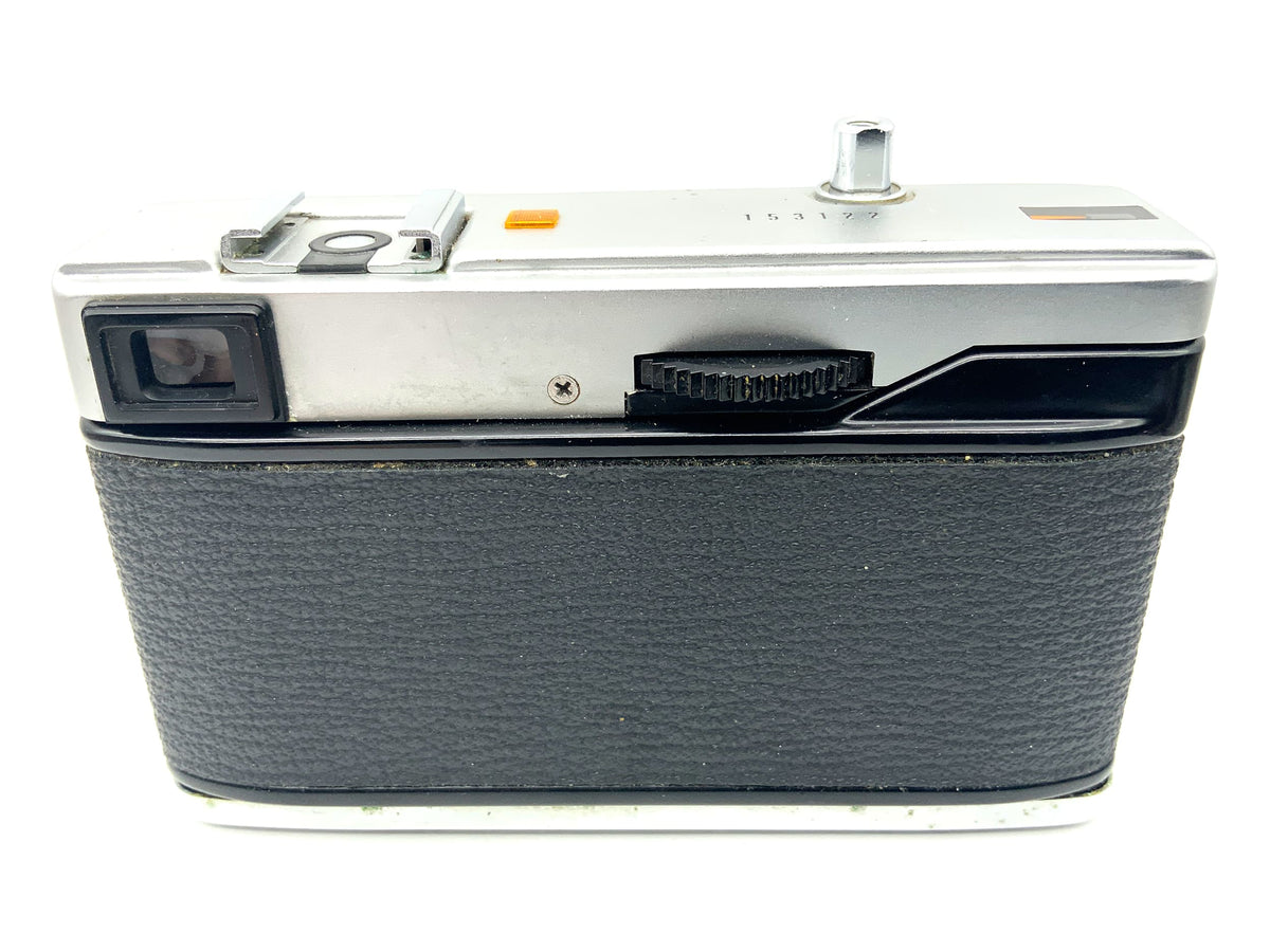 Olympus 35 ECR viewfinder camera with E.Zuiko 42mm 1:2.8 Seiko-ESF analog camera