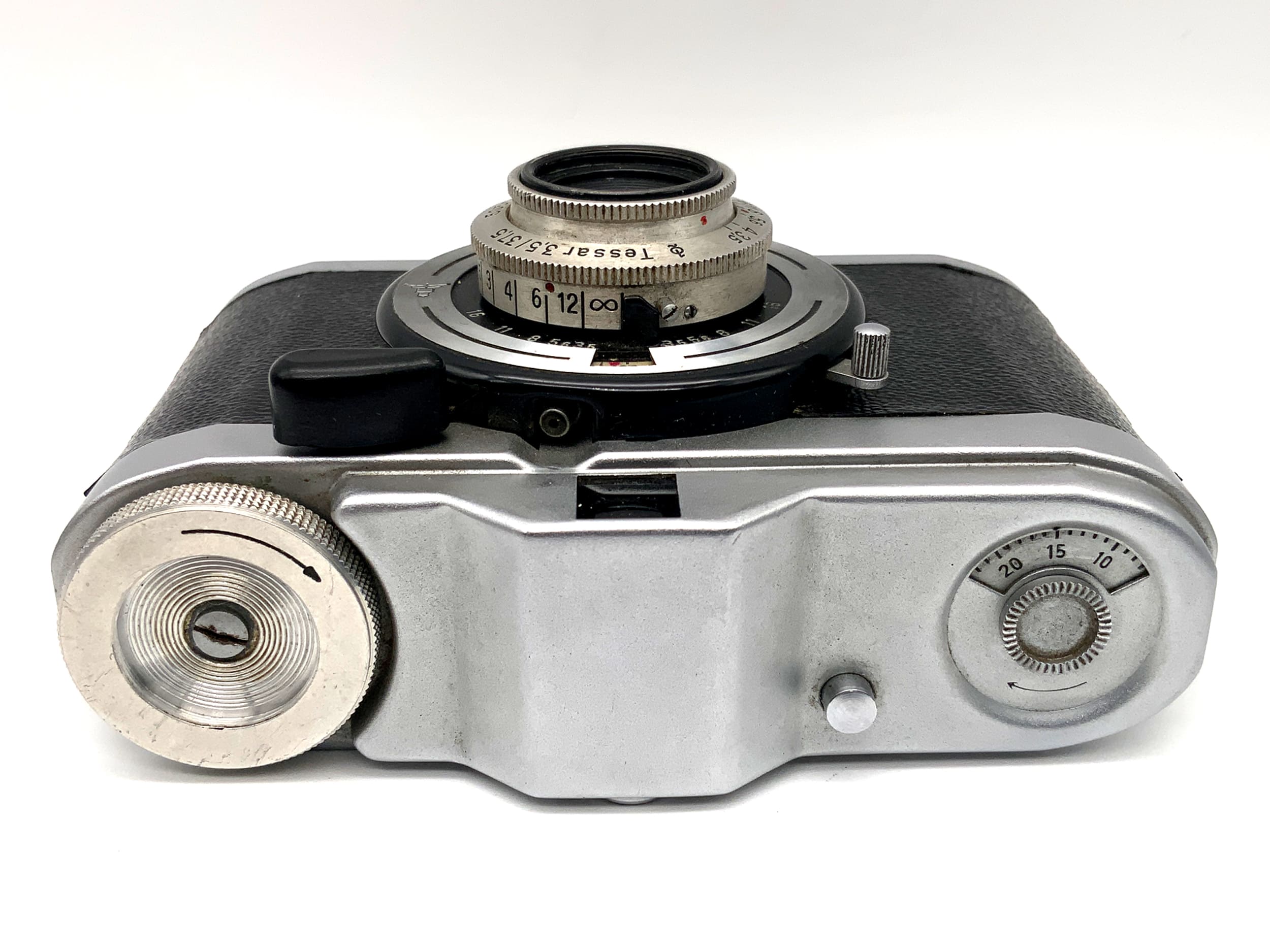 Zeiss Ikon Taxona viewfinder camera with Tessar 3.5/37.5 Tempor analogue camera