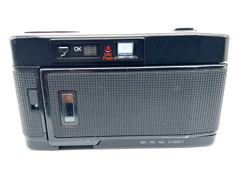 Halina AF 810 Point&Shoot mit 34mm 1:3.8 Auto Focus Program DX Analogkamera