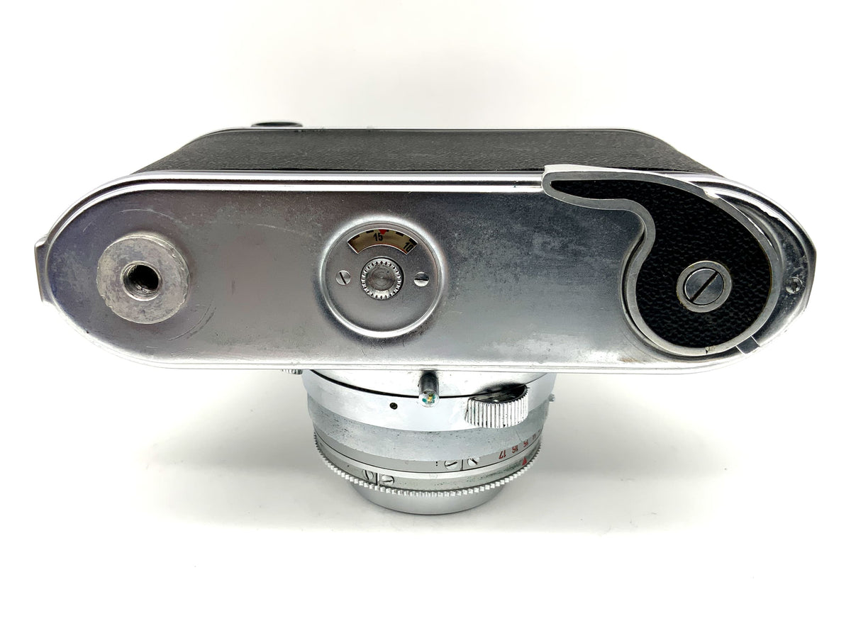 AkA Arette ID viewfinder camera with Color-Isconar 1:2.8/50 Prontor-SVS