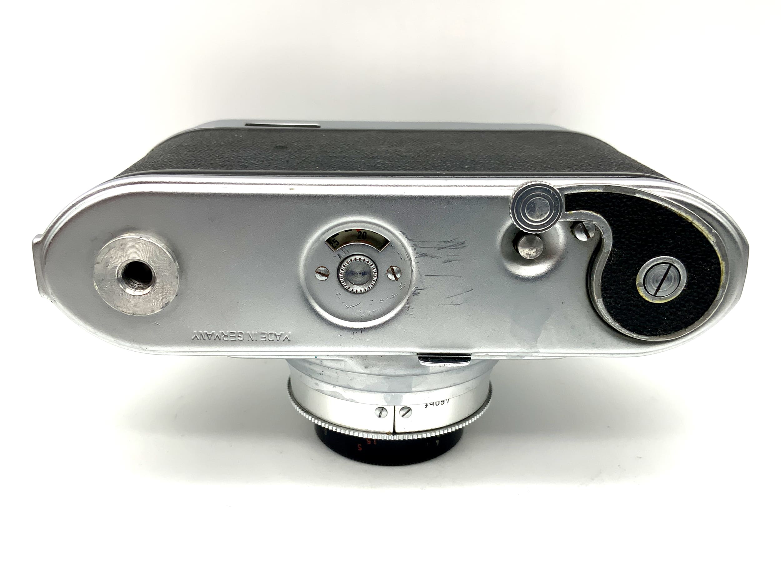 AKW akarette V viewfinder camera with Arettar 1:2.8/45 Vario analog camera