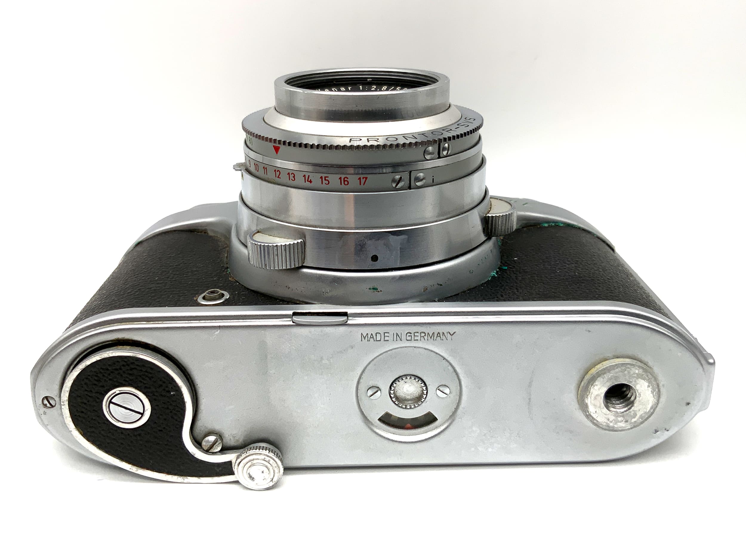 AkA Arette C viewfinder camera with Xenar 1:2.8/50 Prontor-SVS analog camera