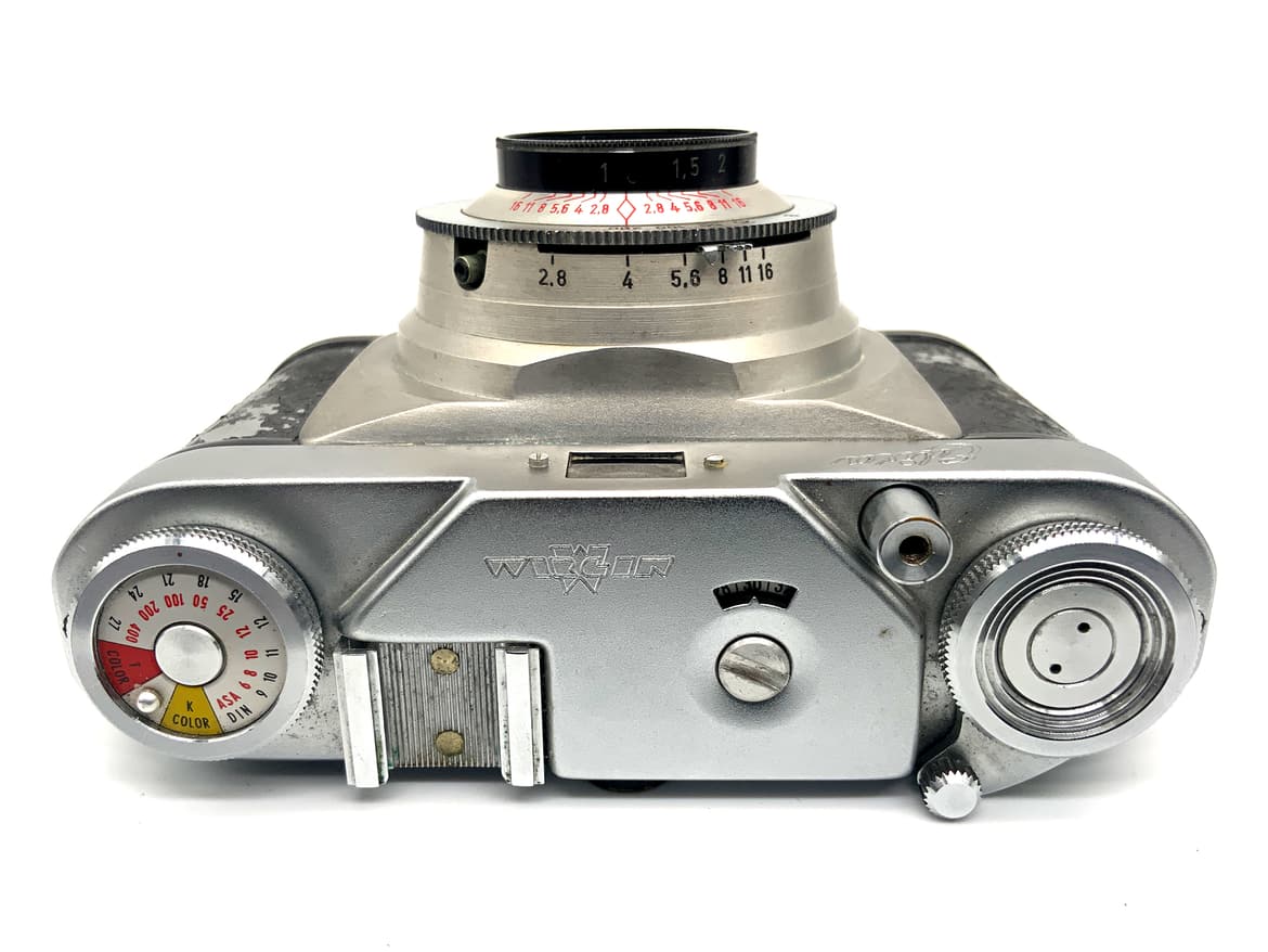 Wirgin Edixa Sucherkamera mit Ennagon 45mm 1:2.8 Red C Analogkamera