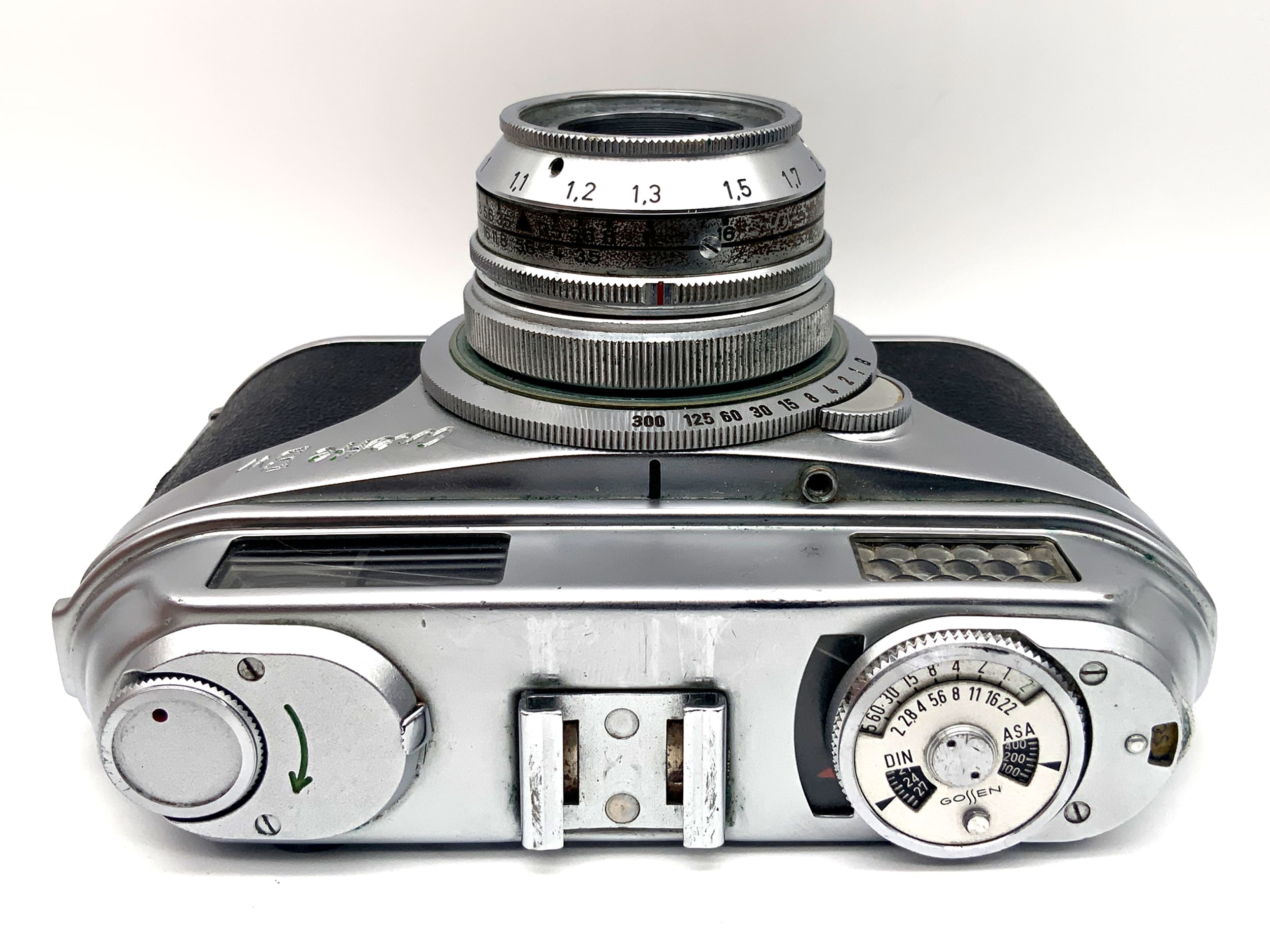 AkA Arette BW viewfinder camera with Xenar 1:3.5/50 compact camera analog camera