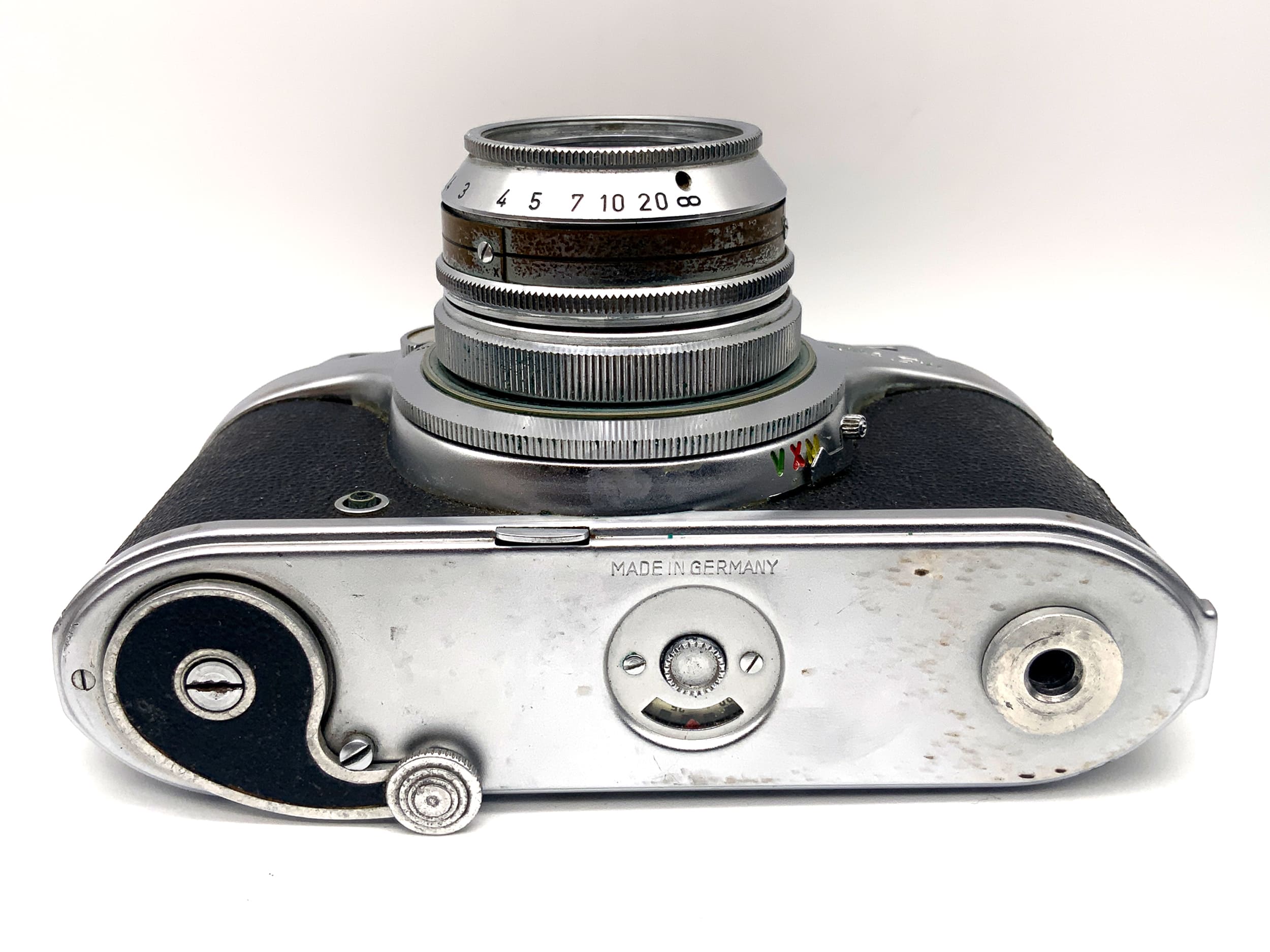 AkA Arette BW viewfinder camera with Xenar 1:3.5/50 compact camera analog camera