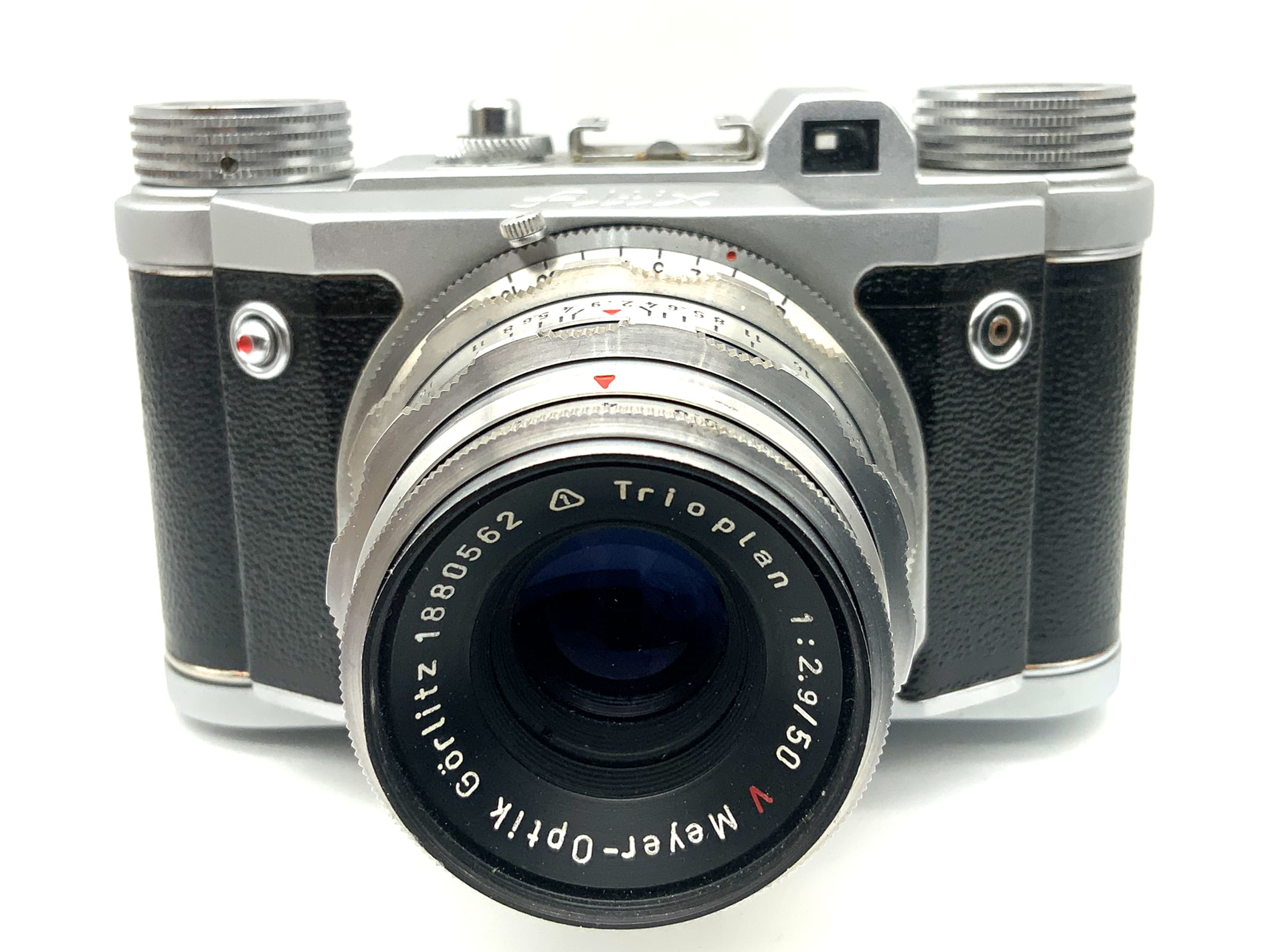 Altissa Altix V viewfinder camera with Meyer Optik Trioplan 1:2.9/50 red V Temporary