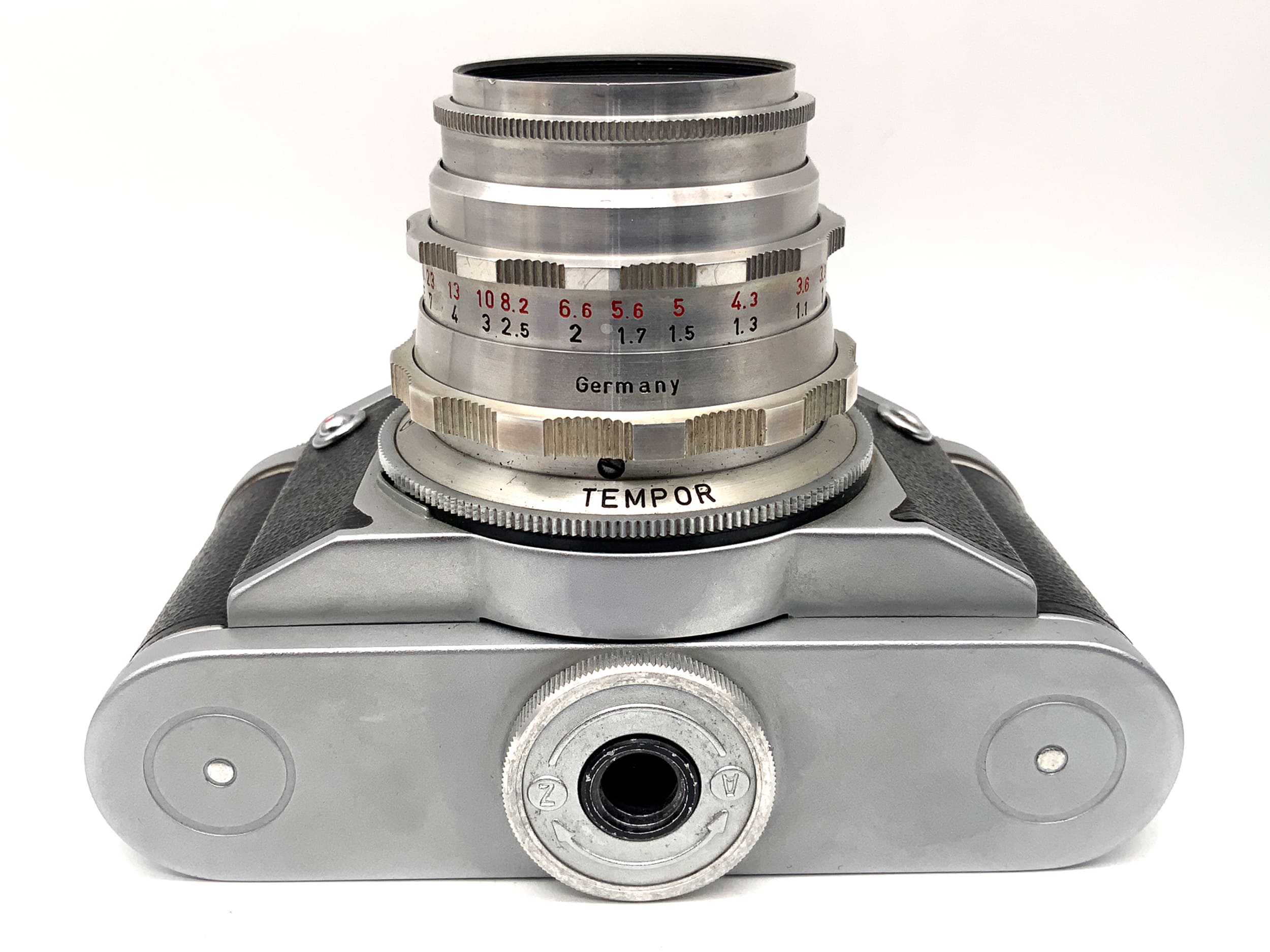 Altissa Altix V viewfinder camera with Meyer Optik Trioplan 1:2.9/50 red V Temporary