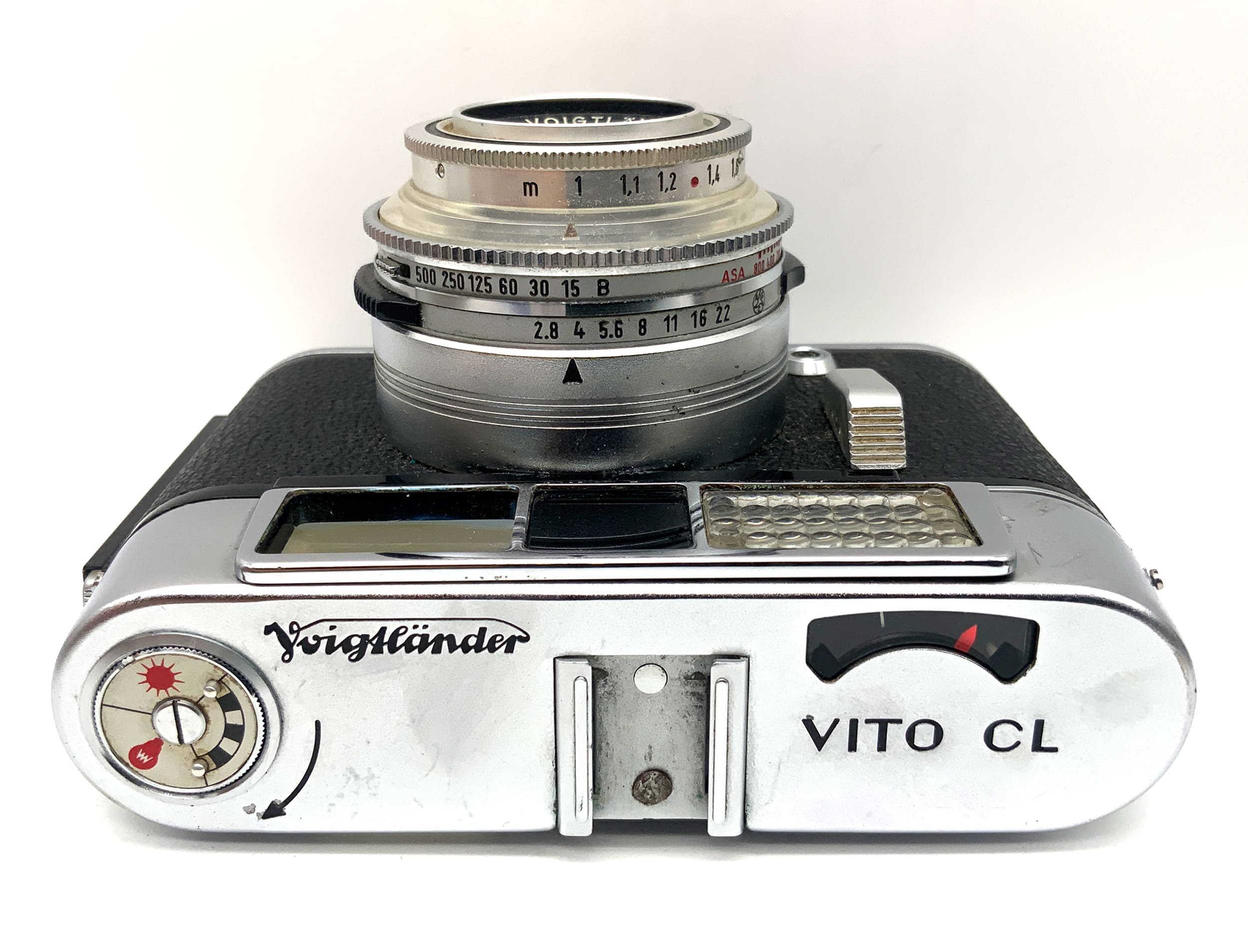Voigtländer Vito CL viewfinder camera with Color-Skopar 2.8/50 Proto-LK analog camera