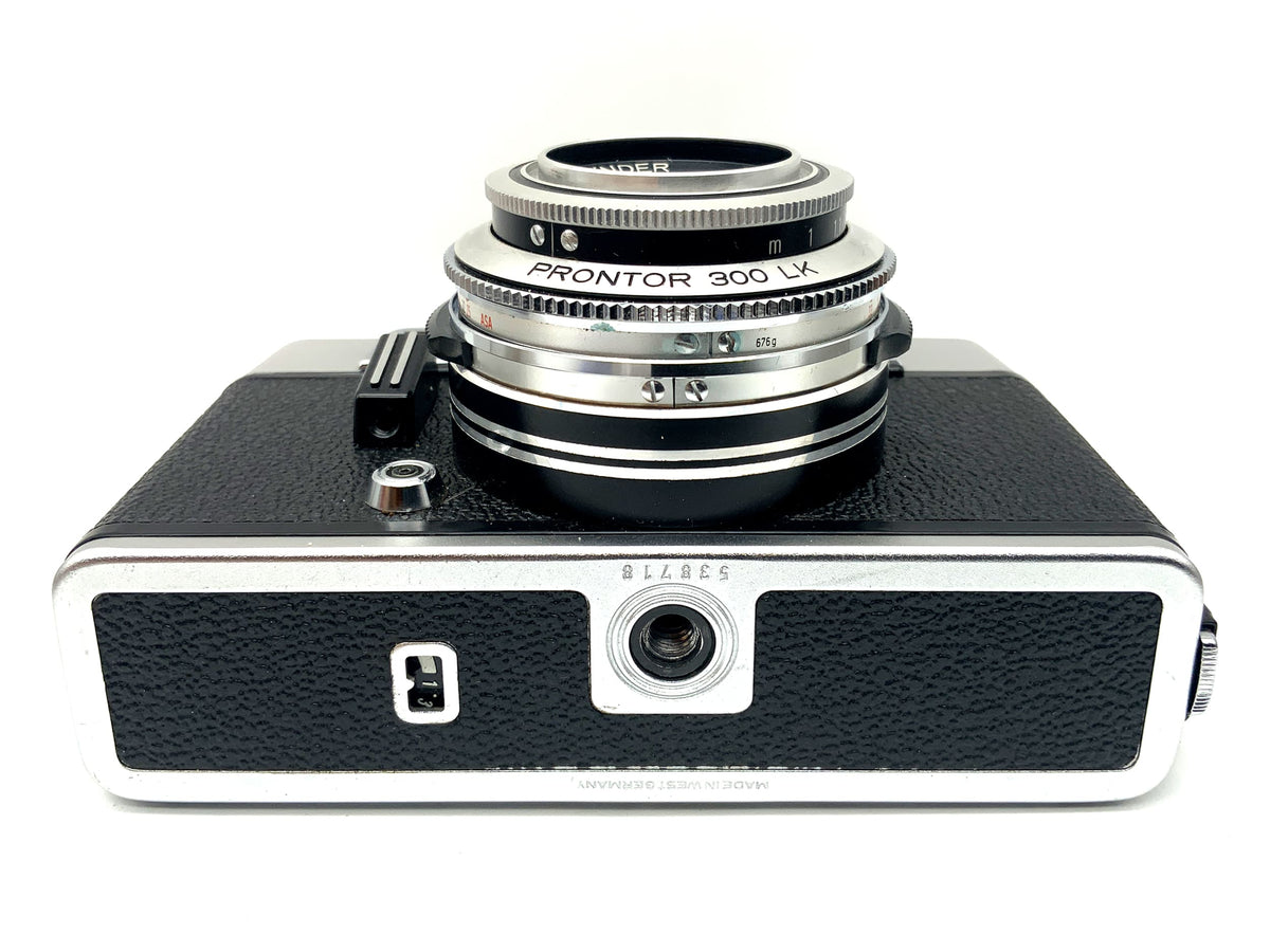 Voigtländer Vitoret LR viewfinder camera with Color-Lanthar 2.8/50 Prontor 300 LK