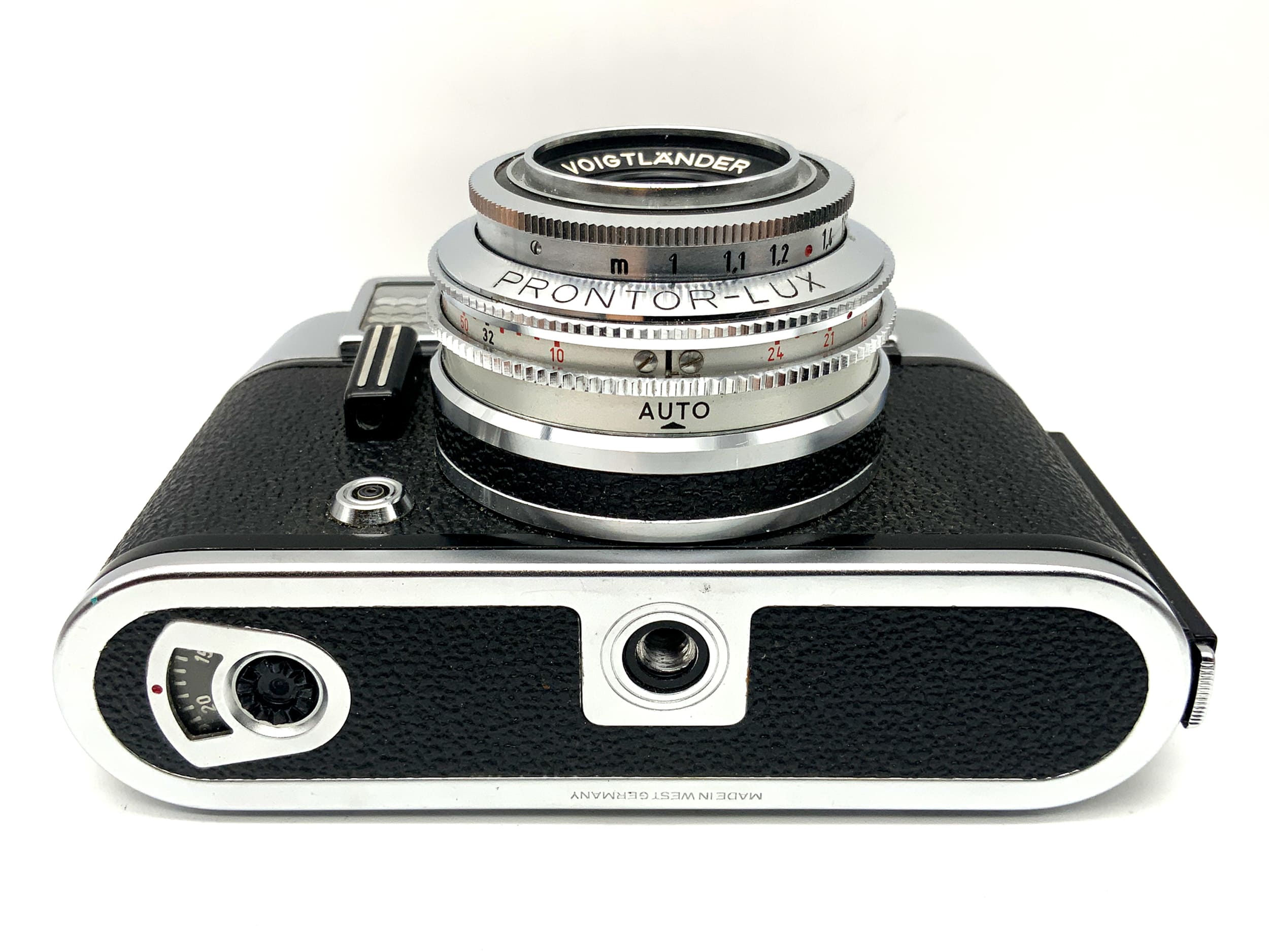 Voigtländer Vito automatic viewfinder camera with Lanthar 2.8/50 Prontor-Lux lens
