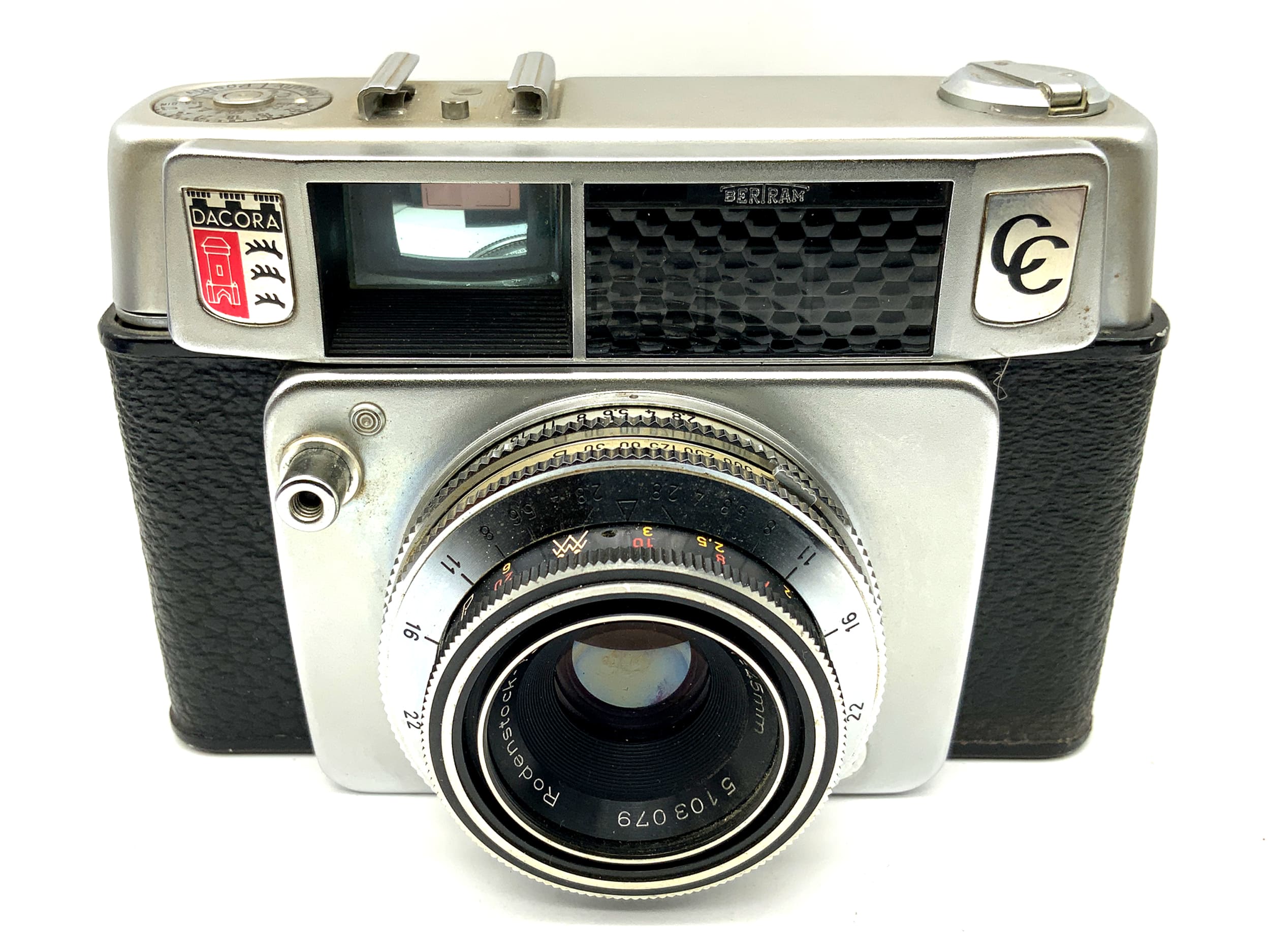 Dacora CC viewfinder camera with Rodenstock-Ysarex 1:2.8/45 Prontor-Matic lens