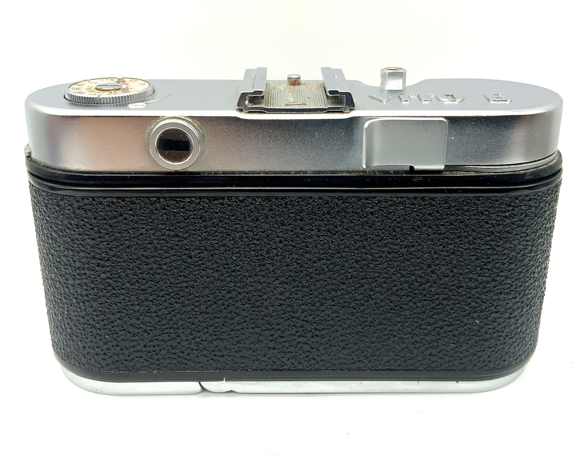 Voigtländer Vito B viewfinder camera with Color-Skopar 1:3.5/50 Pronto analog camera