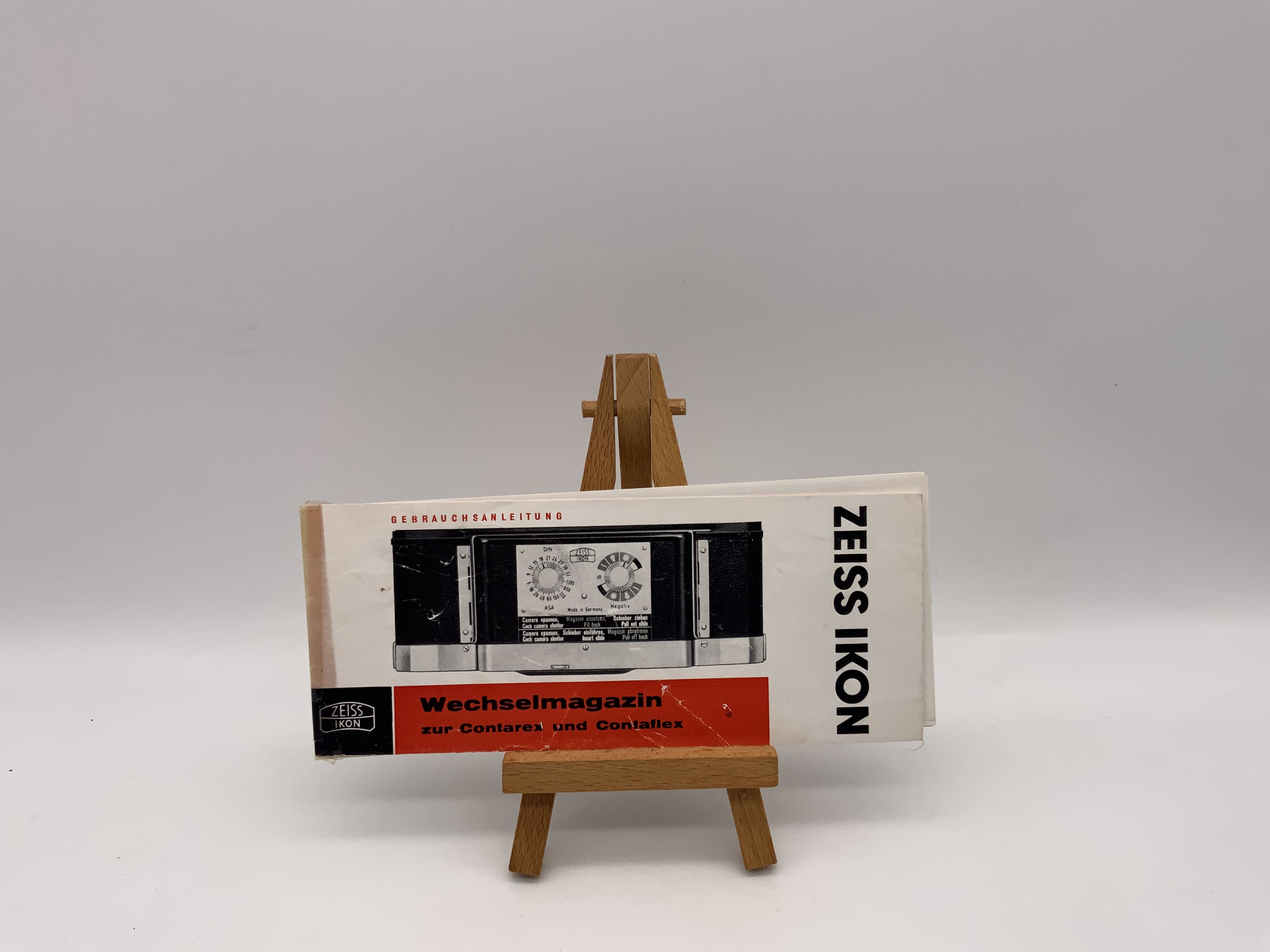 Zeiss Ikon interchangeable magazine for Contarex and Contaflex Operating instructions German